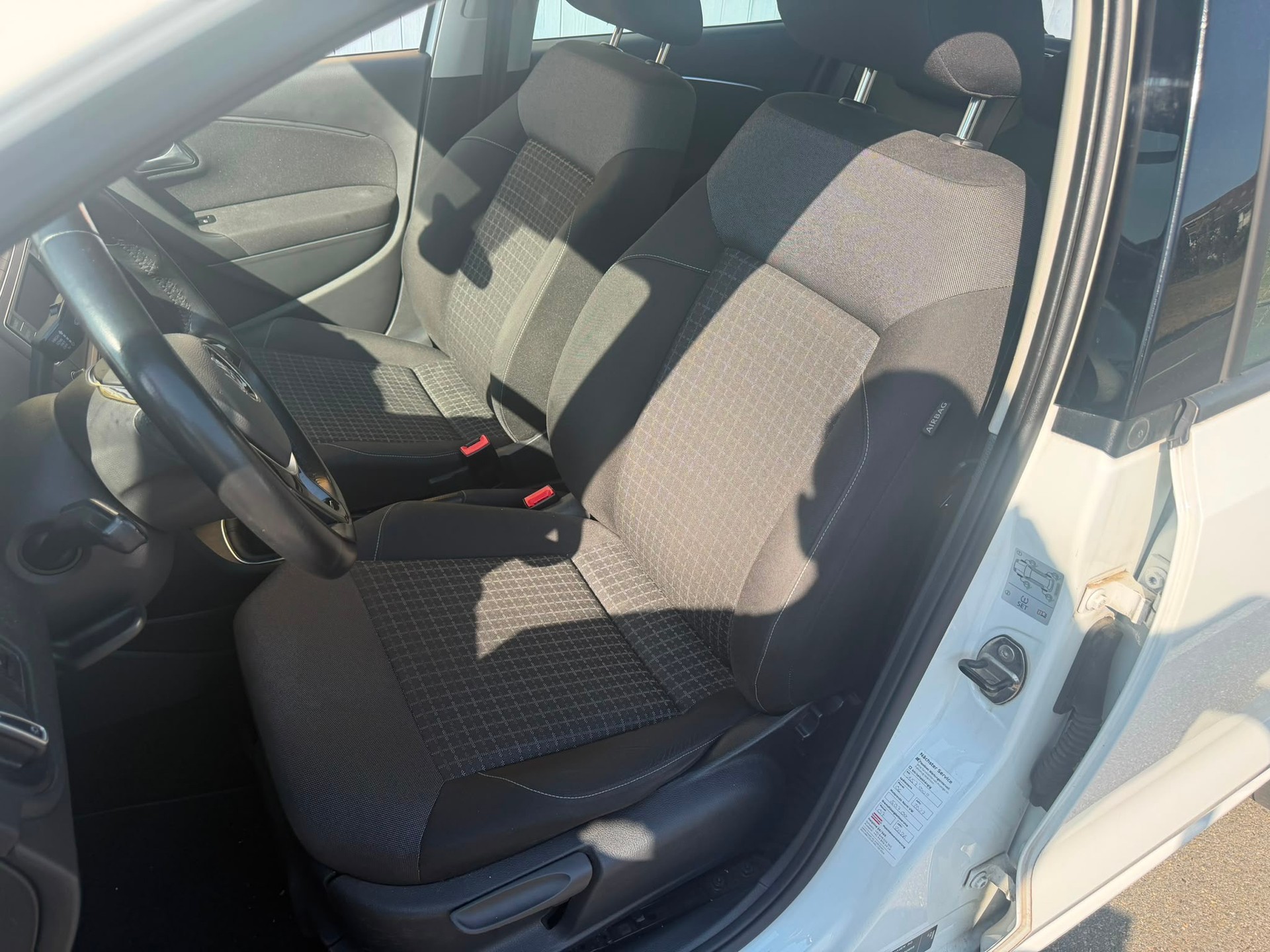 VW Polo 1.2 TSI BMT Comfortline-image-9