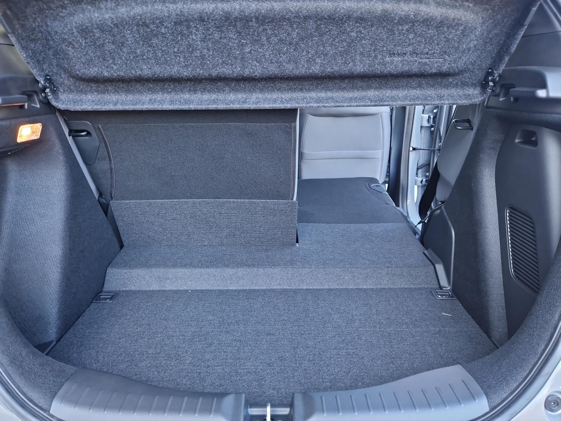 HONDA Jazz 1.5 i-MMD Advance Sport-image-20