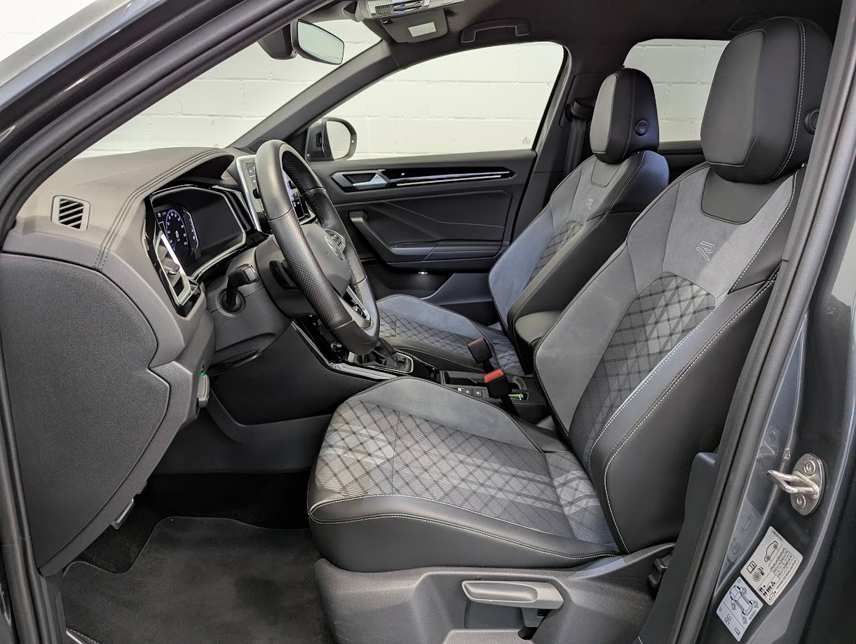 VW T-Roc 1.5 TSI EVO R-Line DSG*1.HAND WERKSGAR APP-NAVI CAM KEYLESS ELEKTR.HECKKL. TOP-SITZE ASSISTS*-showroom-element-3