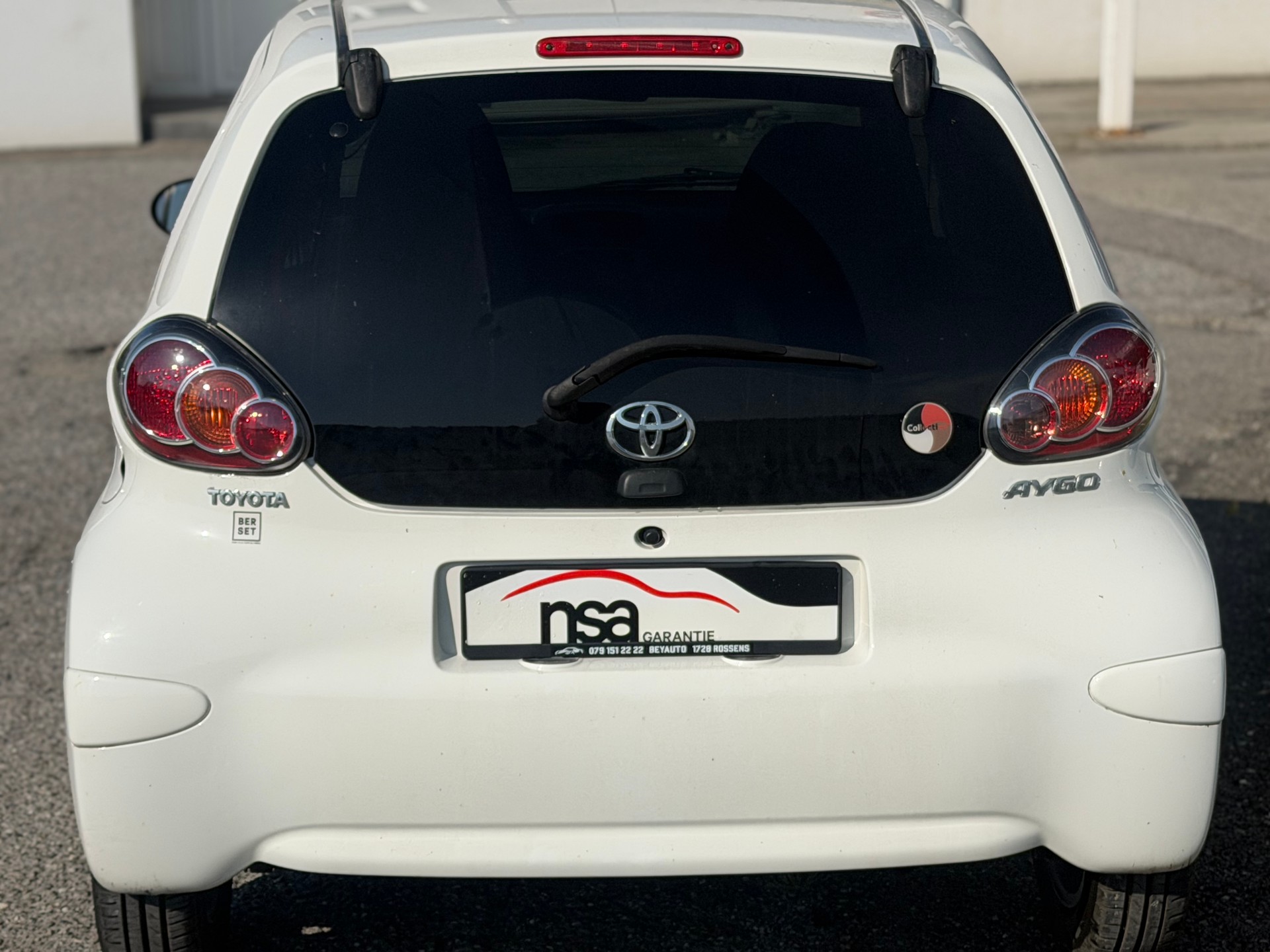 TOYOTA Aygo 1.0 VVT-i Luna-image-3