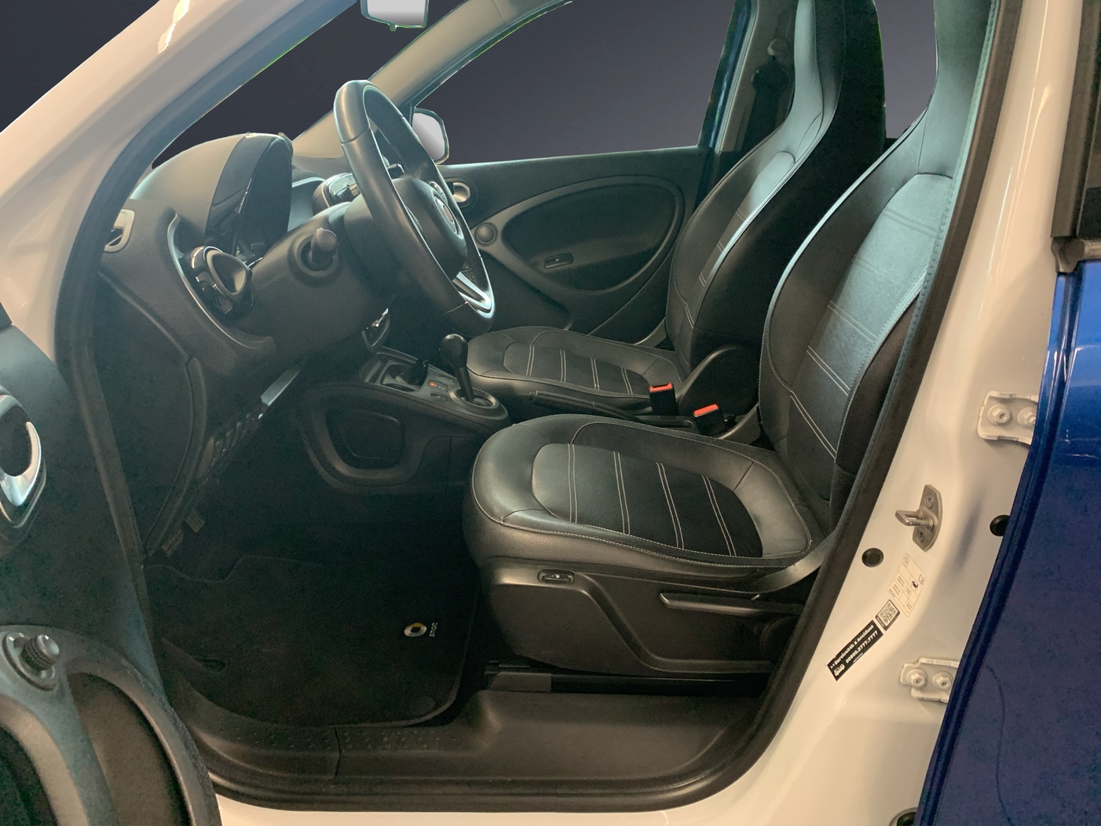 SMART forfour prime twinamic-image-6