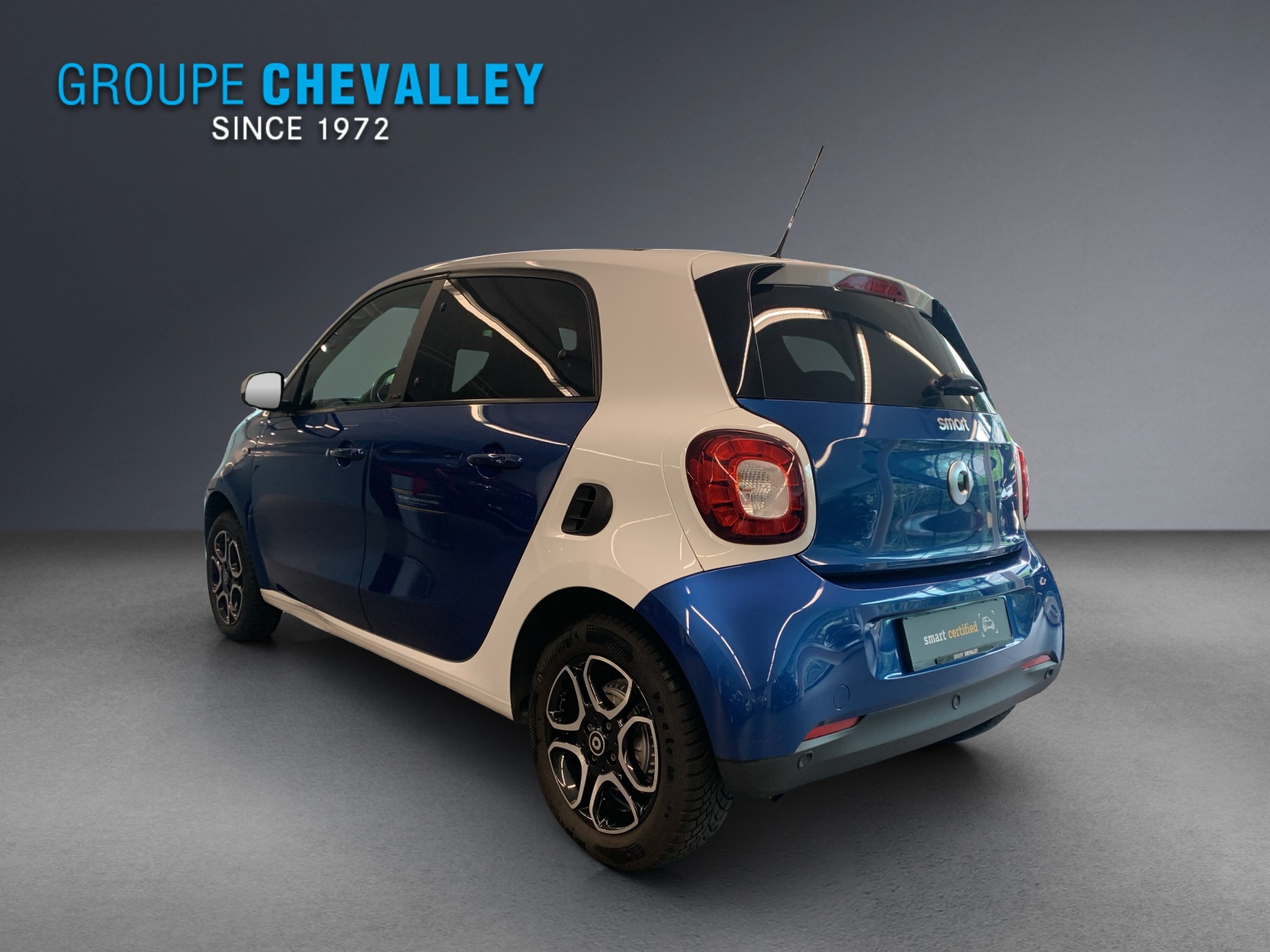 SMART forfour prime twinamic-showroom-element-2