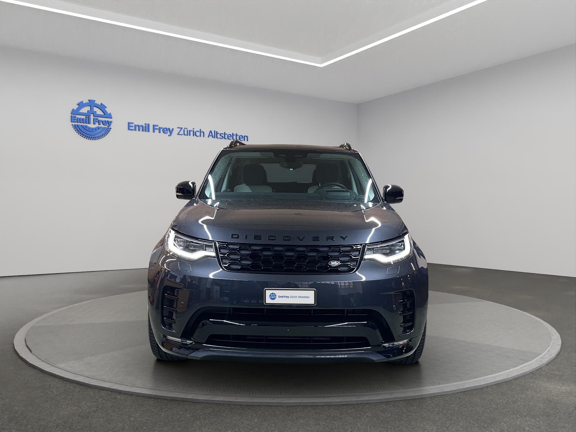 LAND ROVER Discovery 3.0 D I6 350 Dynamic HSE (7-Plätzer)-image-4