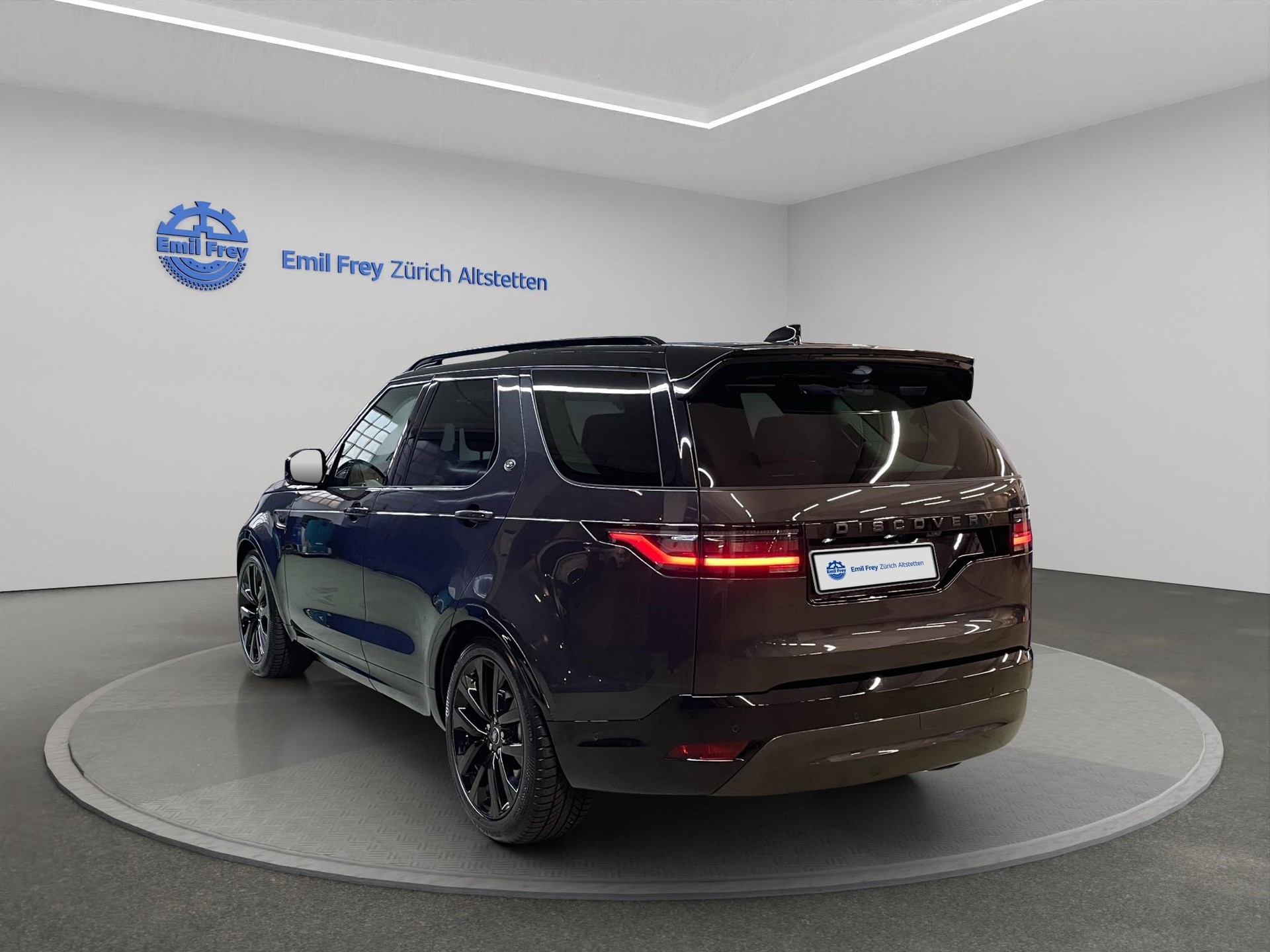 LAND ROVER Discovery 3.0 D I6 350 Dynamic HSE (7-Plätzer)-showroom-element-2