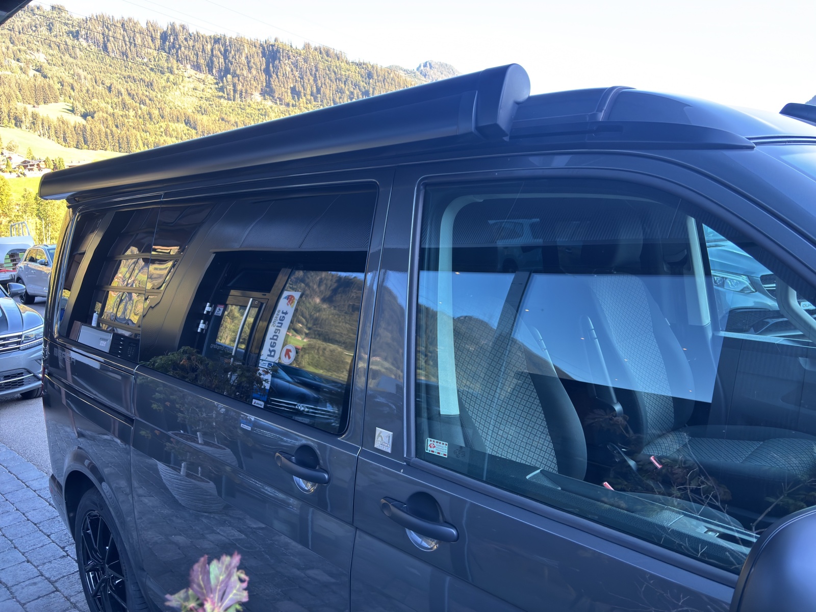 VW T6.1 California 2.0 TDI Beach Liberty 4Motion DSG-image-13