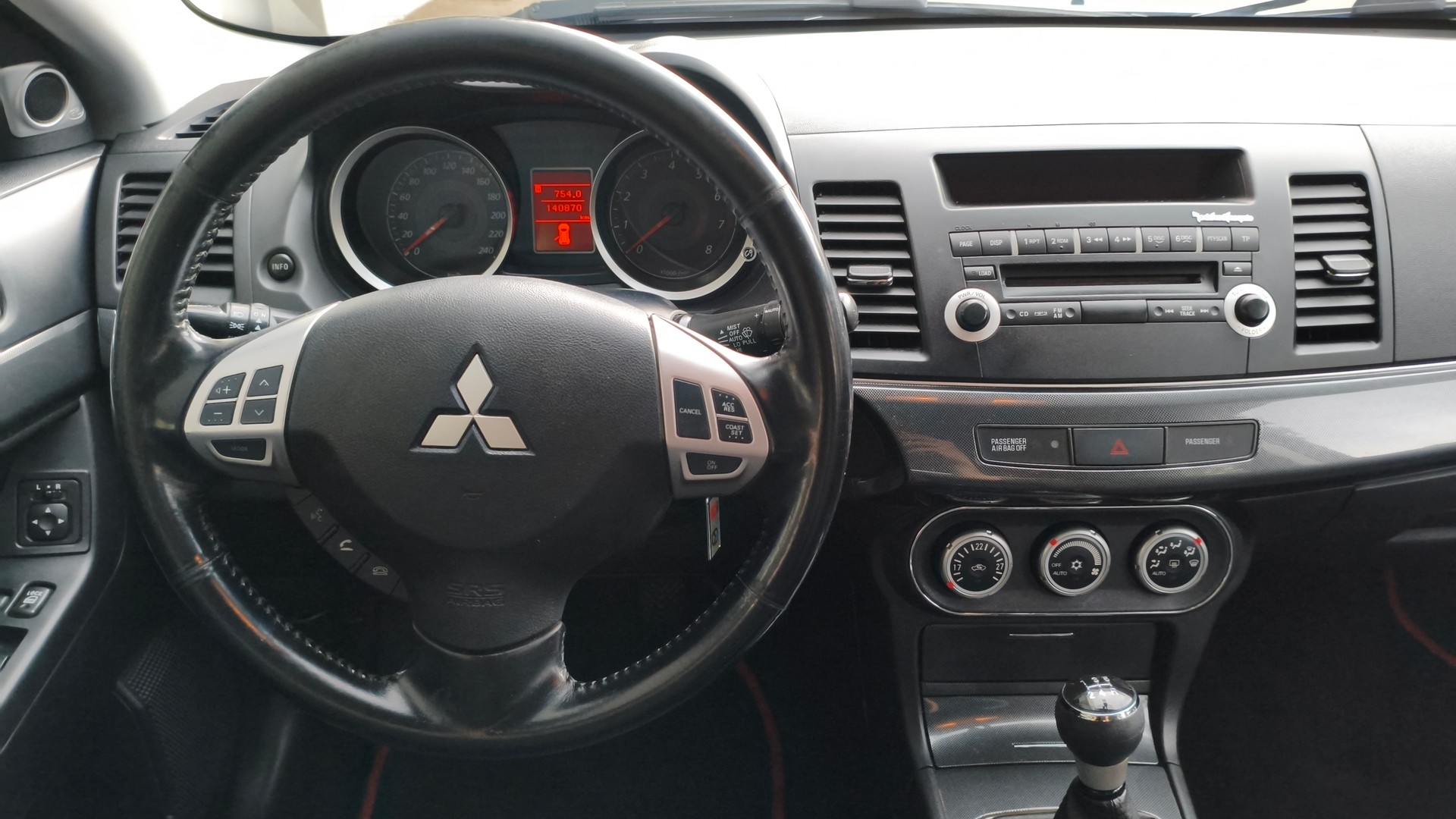 MITSUBISHI Lancer Sportback 1.8 Intense-image-9