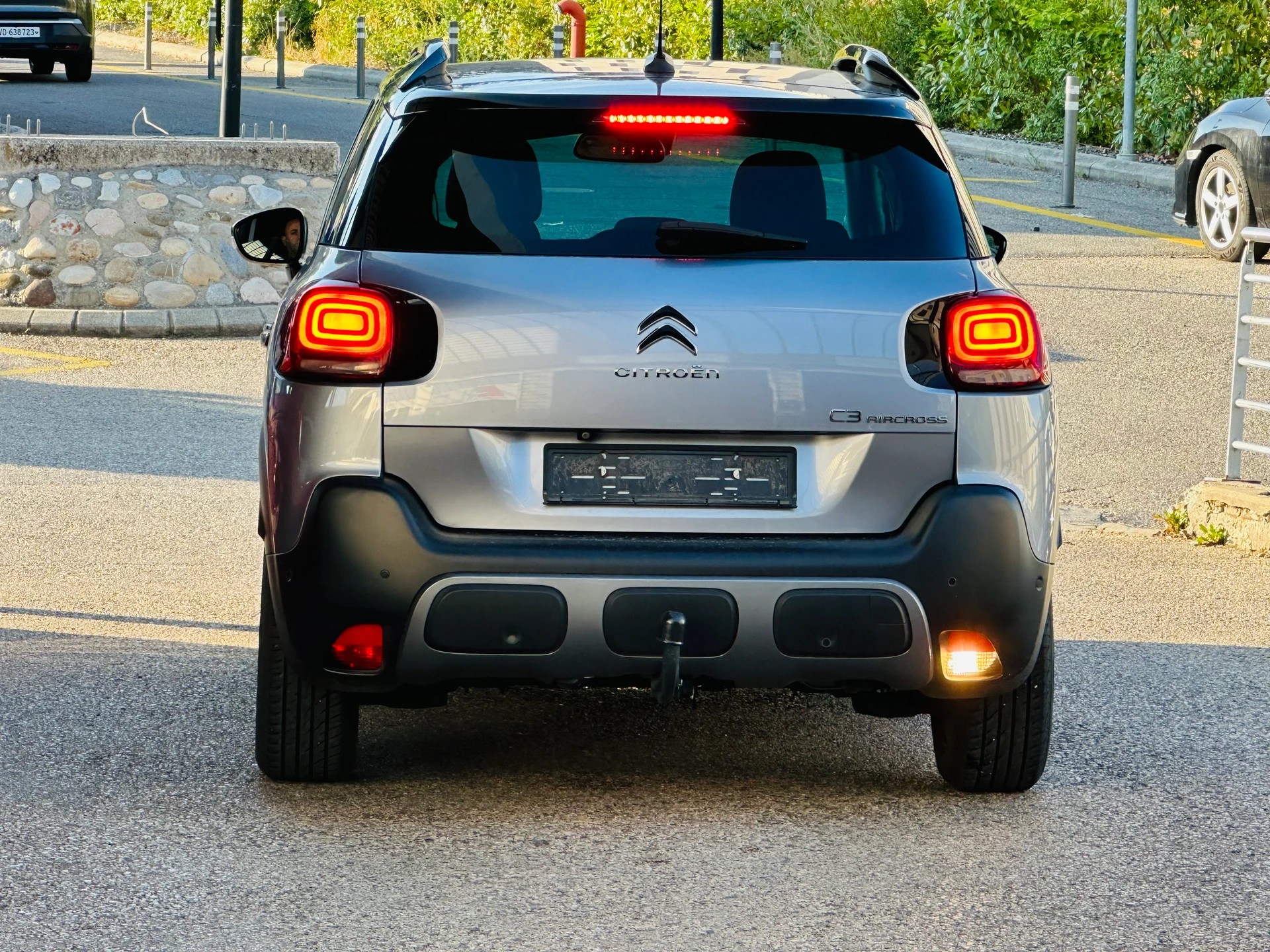 CITROEN C3 Aircross 1.2i PureTech Shine EAT-image-7