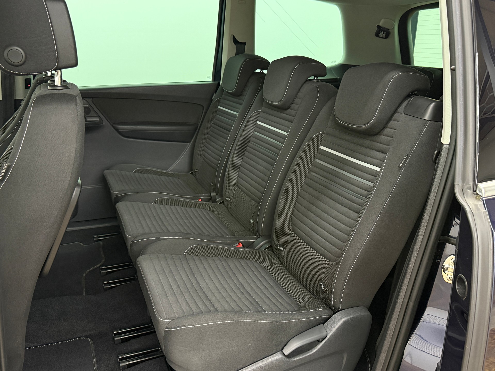VW Sharan 2.0 TSI Cup DSG~7-PLÄTZER~-image-22