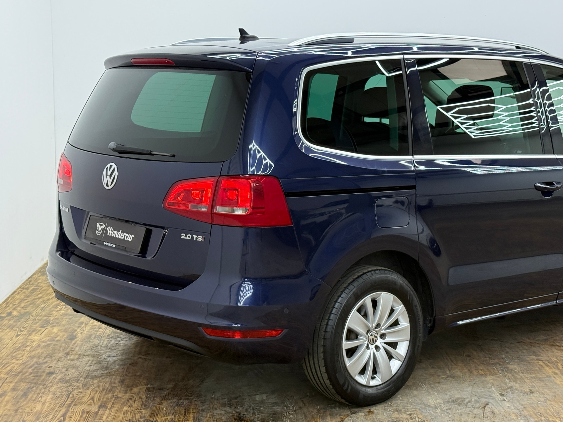 VW Sharan 2.0 TSI Cup DSG~7-PLÄTZER~-image-13