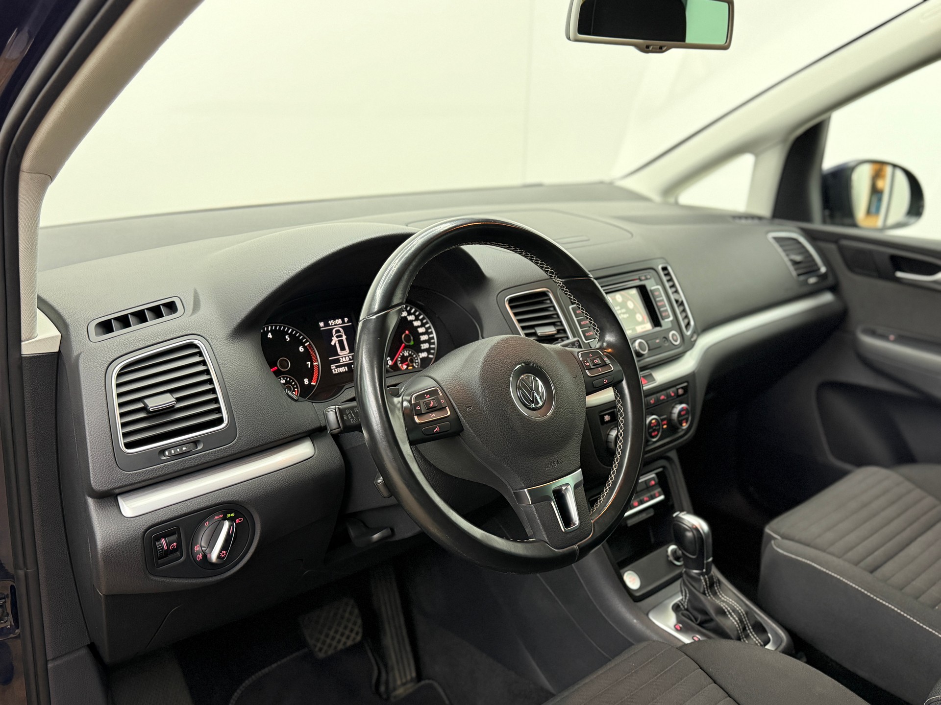 VW Sharan 2.0 TSI Cup DSG~7-PLÄTZER~-image-26