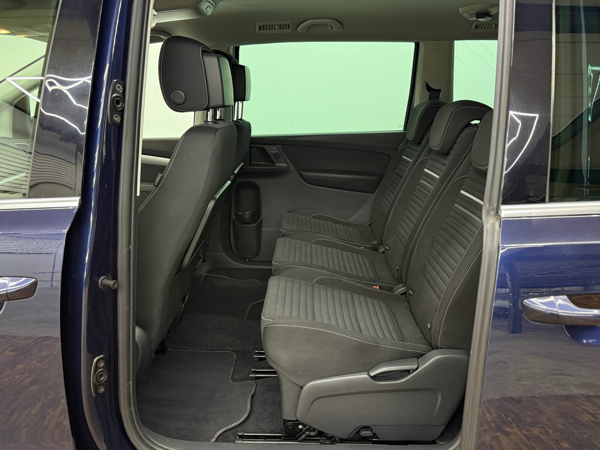 VW Sharan 2.0 TSI Cup DSG~7-PLÄTZER~-image-21