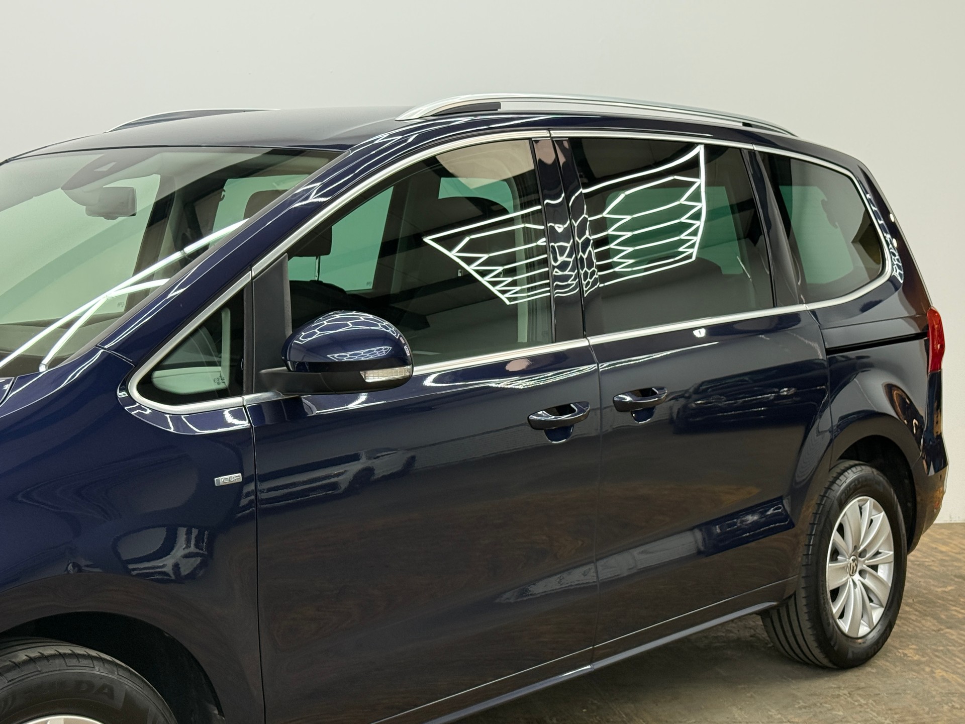 VW Sharan 2.0 TSI Cup DSG~7-PLÄTZER~-image-6