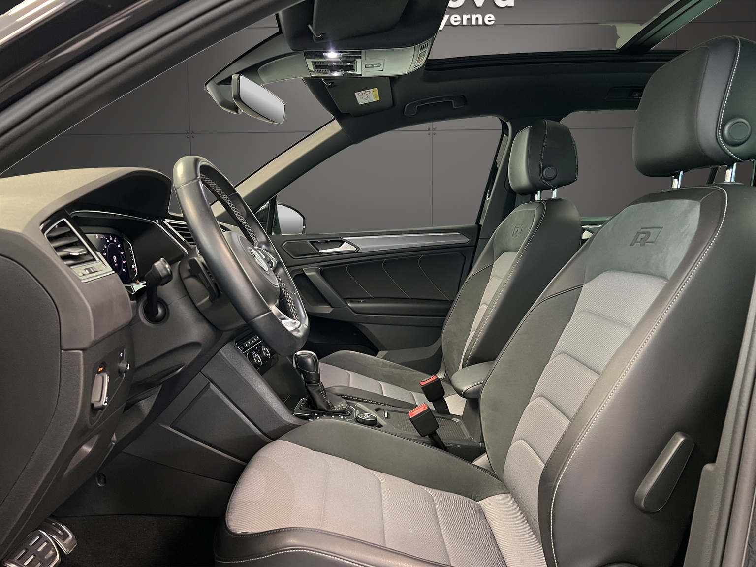 VW Tiguan 2.0TSI Highline 4Motion DSG-image-5