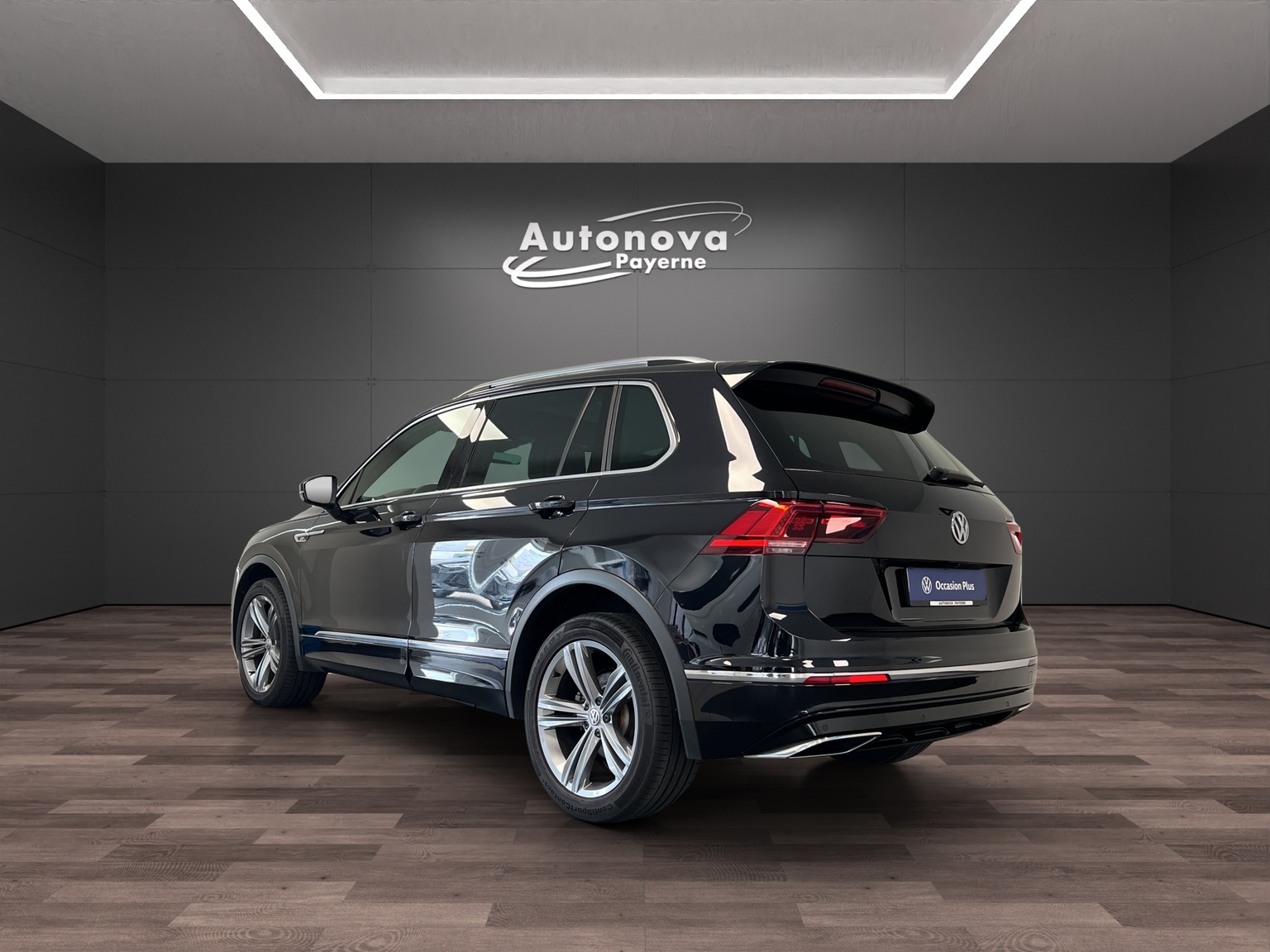 VW Tiguan 2.0TSI Highline 4Motion DSG-image-3