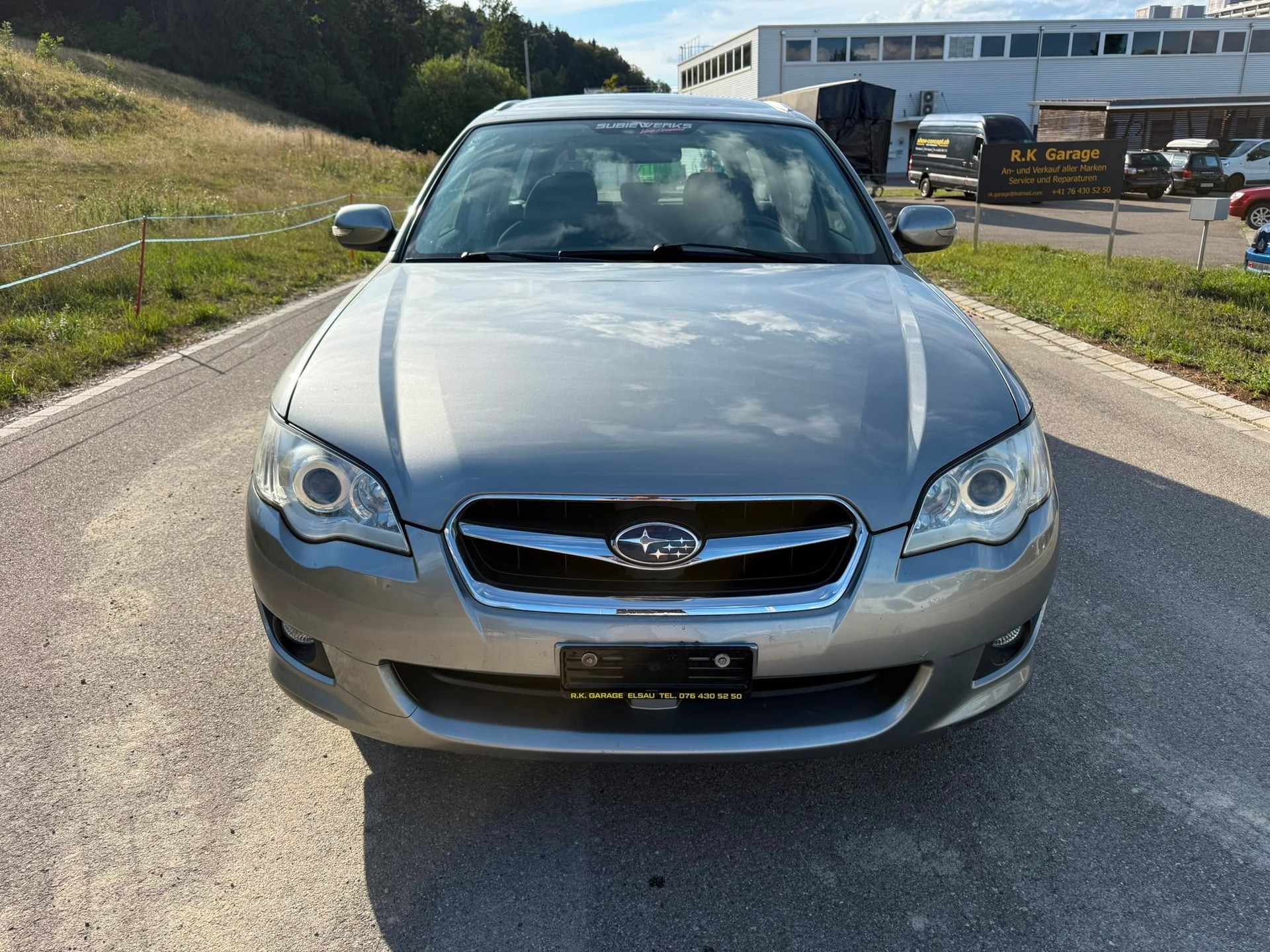 SUBARU Legacy 2.0R AWD Swiss-image-3