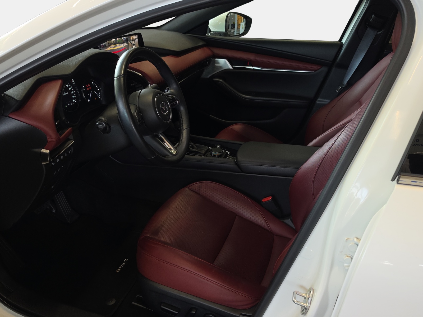 MAZDA 3 2.0/186 Exclusive-Line-image-9