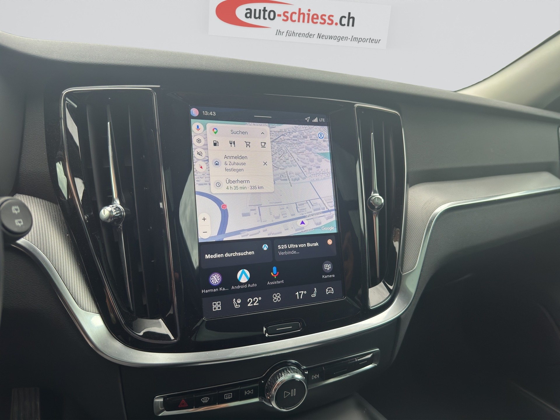 VOLVO V60 B4 Benzin Mild Hybrid Plus Dark DCT-image-12