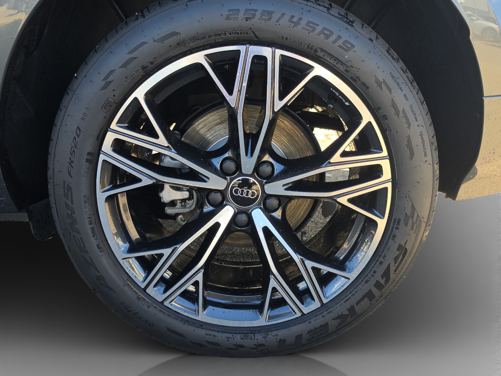 AUDI Q3 SUV 110 kW TFSI S tronic-image-13