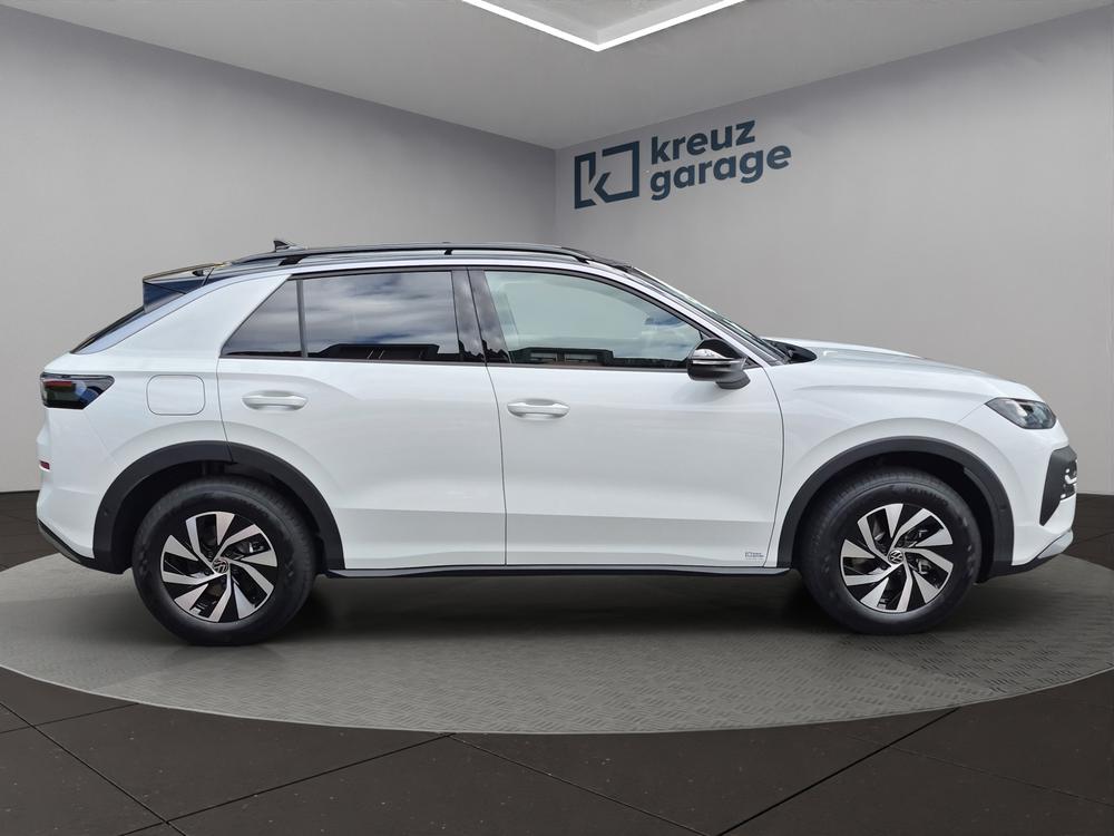 VW T-Roc 1.5 eTSI mHEV Life DSG-image-1