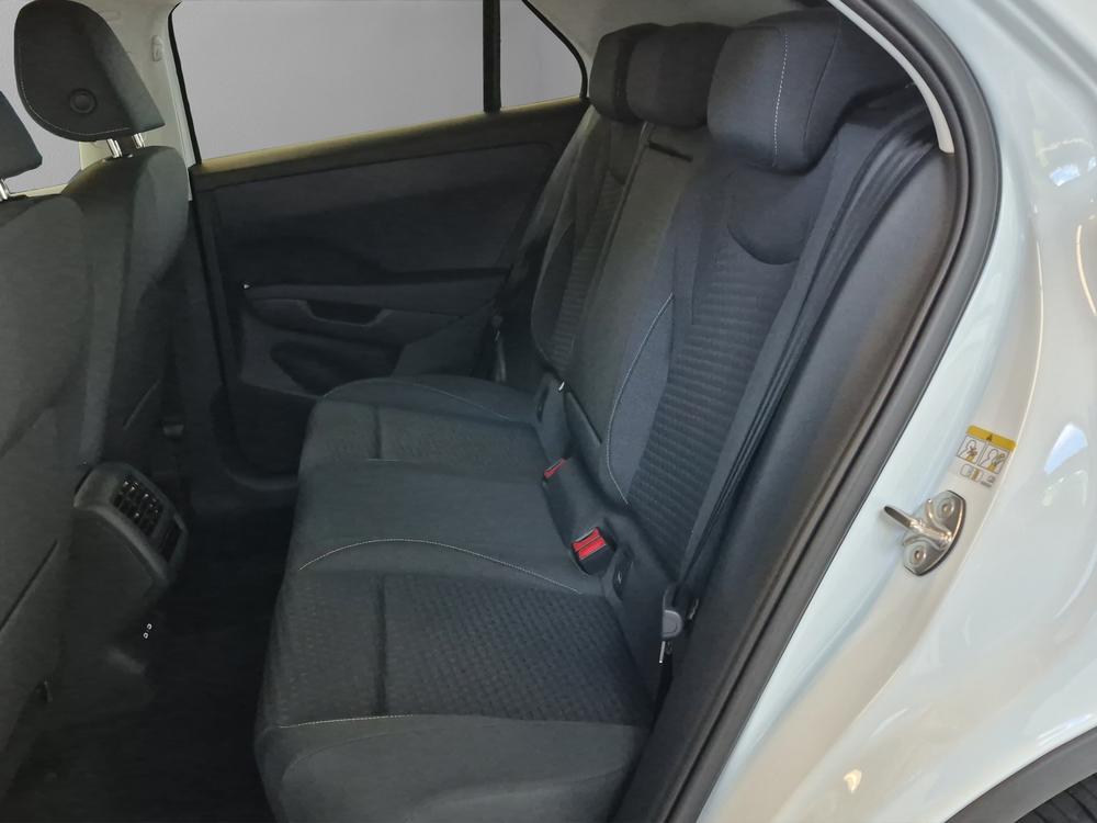 VW T-Roc 1.5 eTSI mHEV Life DSG-image-6