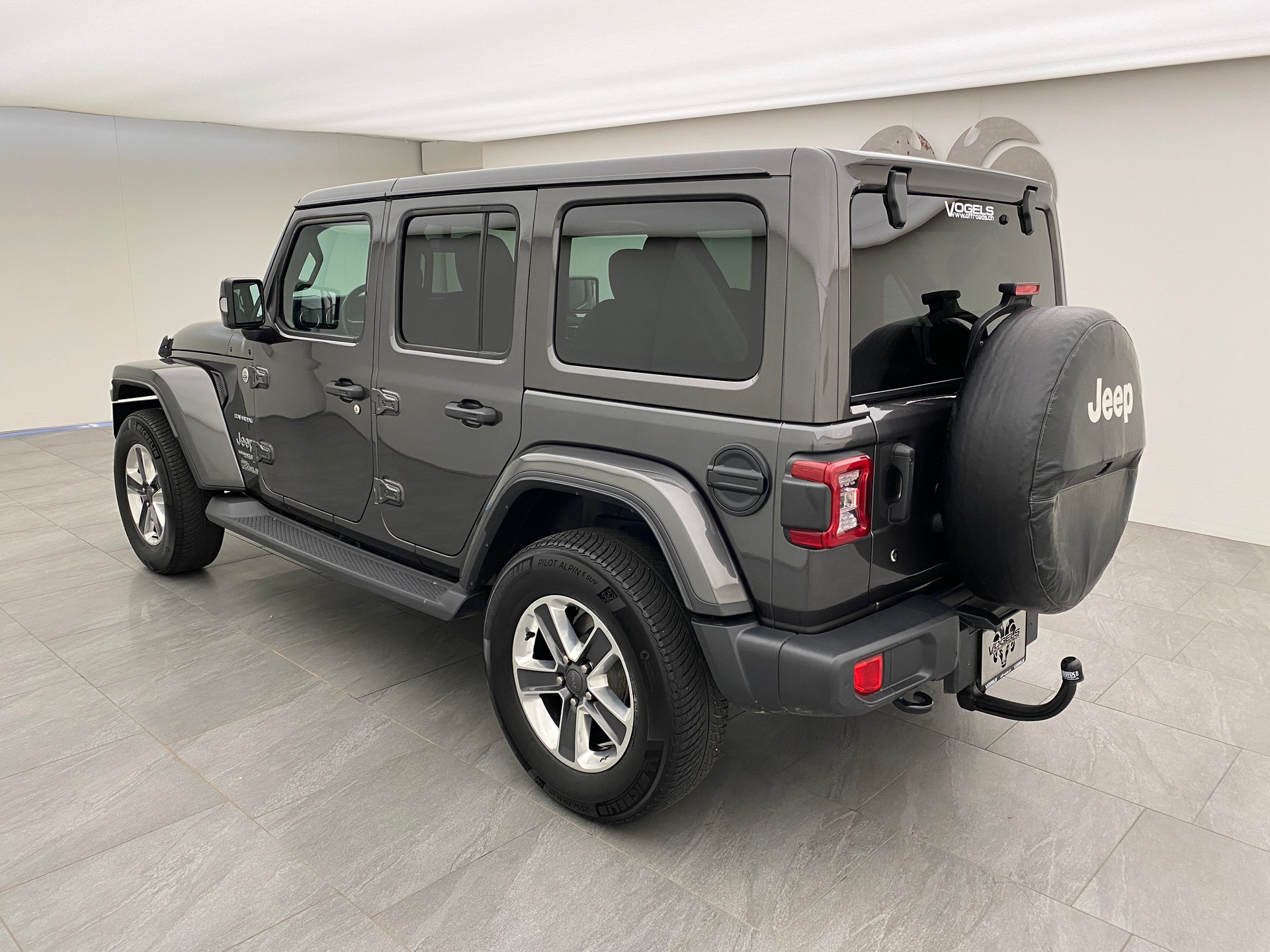 JEEP Wrangler 2.0 Sahara Unlimited-image-5