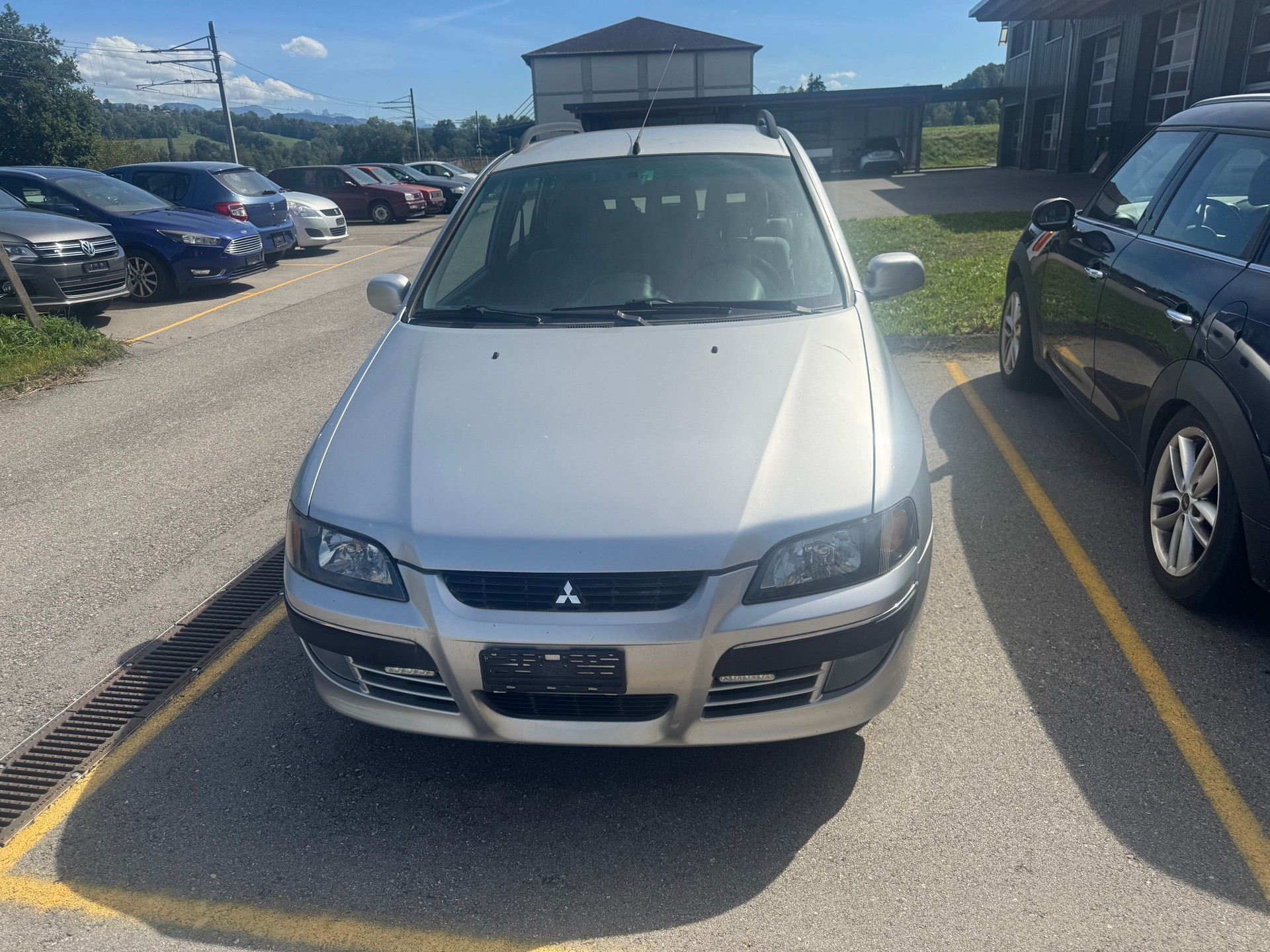 MITSUBISHI SPACE STAR