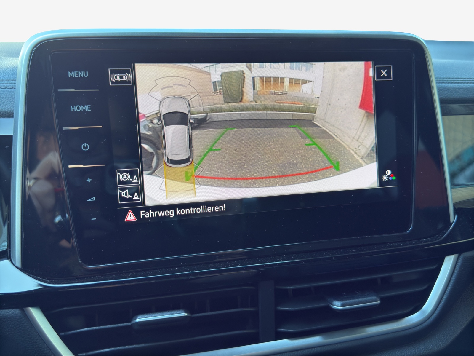 VW T-Roc 1.5 TSI EVO R-Line DSG-image-15