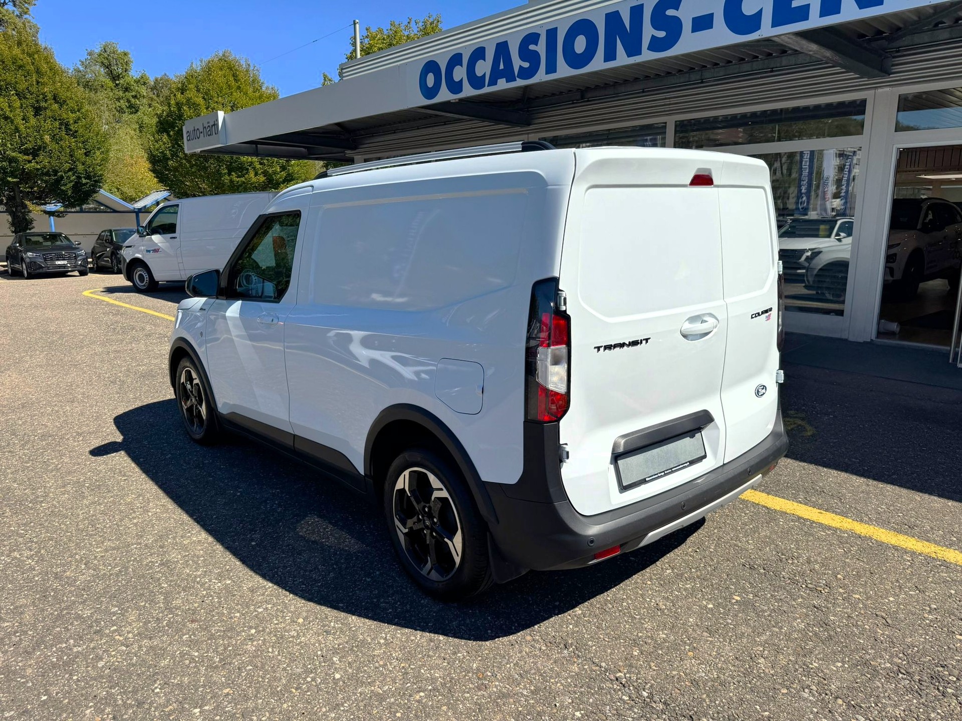 FORD Transit Courier 1.5 Activ-image-14
