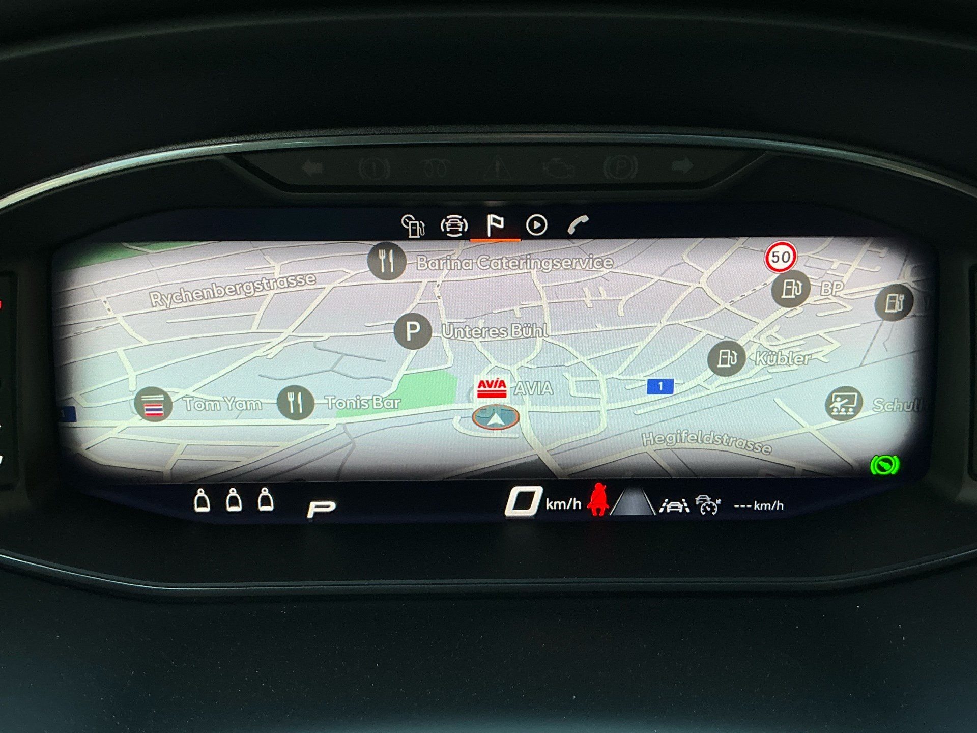 CUPRA Ateca VZ 4Drive *** PANORAMADACH UND ANHÄNGERKUPPLUNG ***-image-14