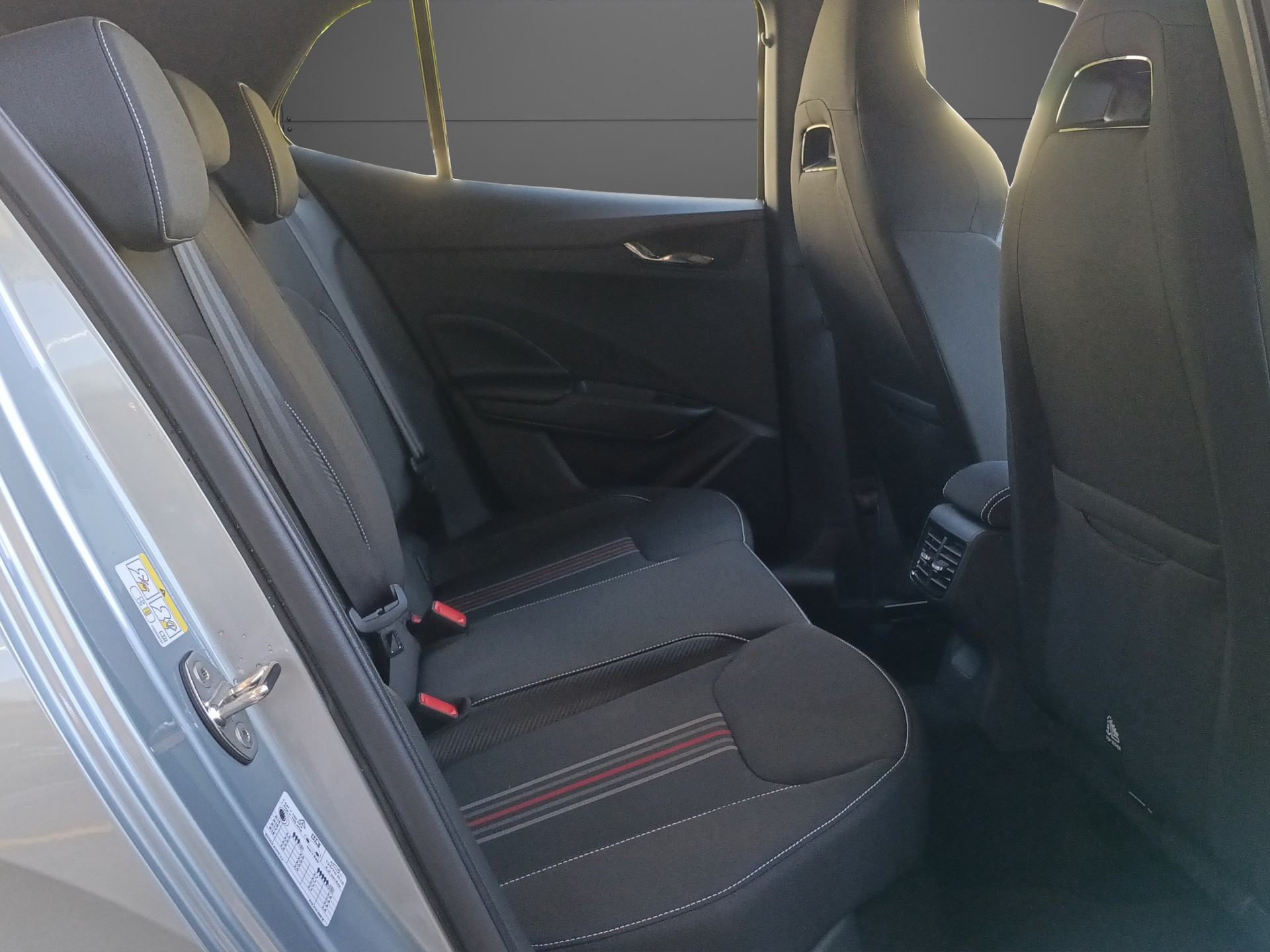 SKODA Fabia 1.0 TSI Monte Carlo DSG-image-16