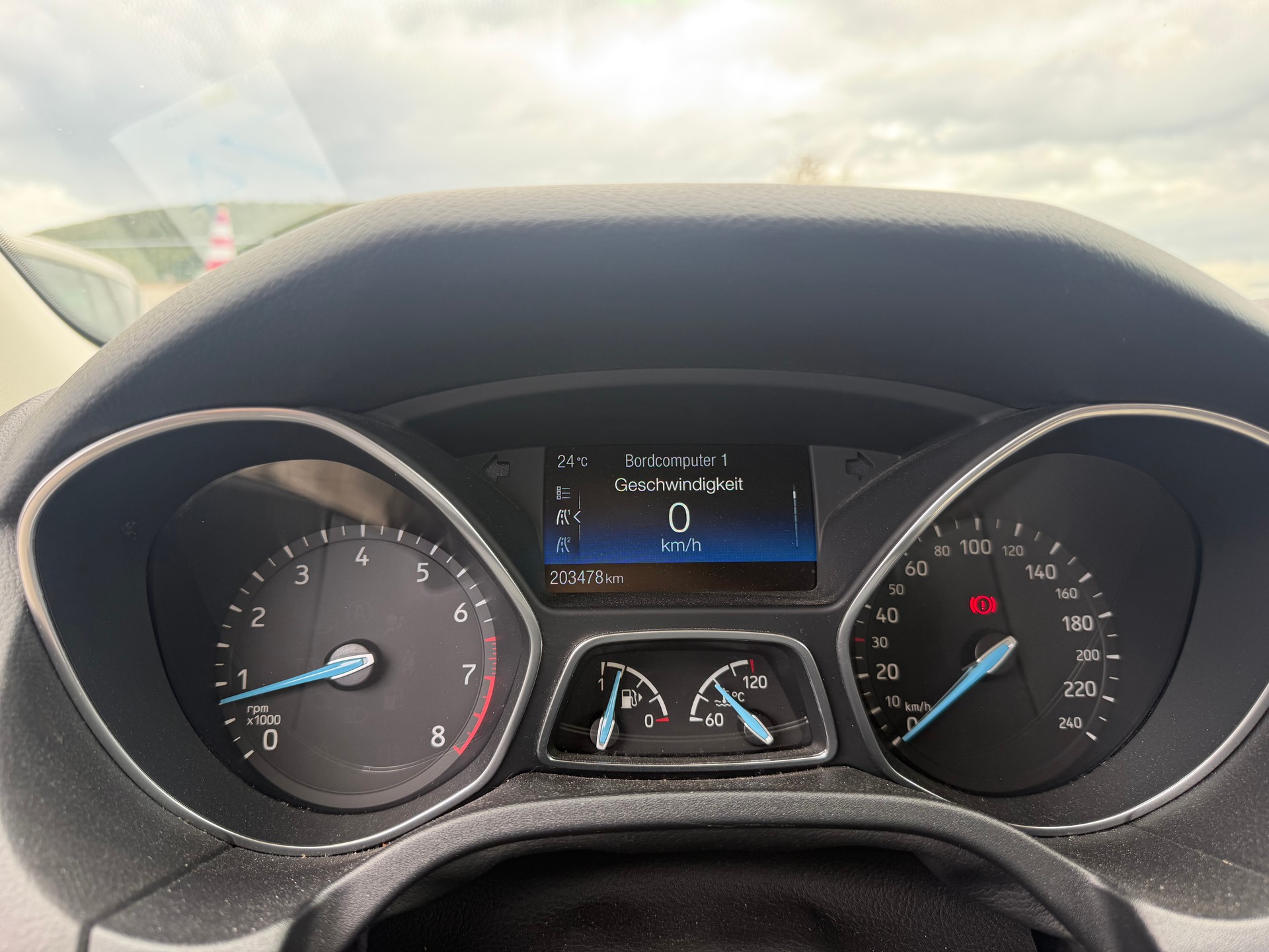 FORD Focus 1.0 SCTi Trend-image-11