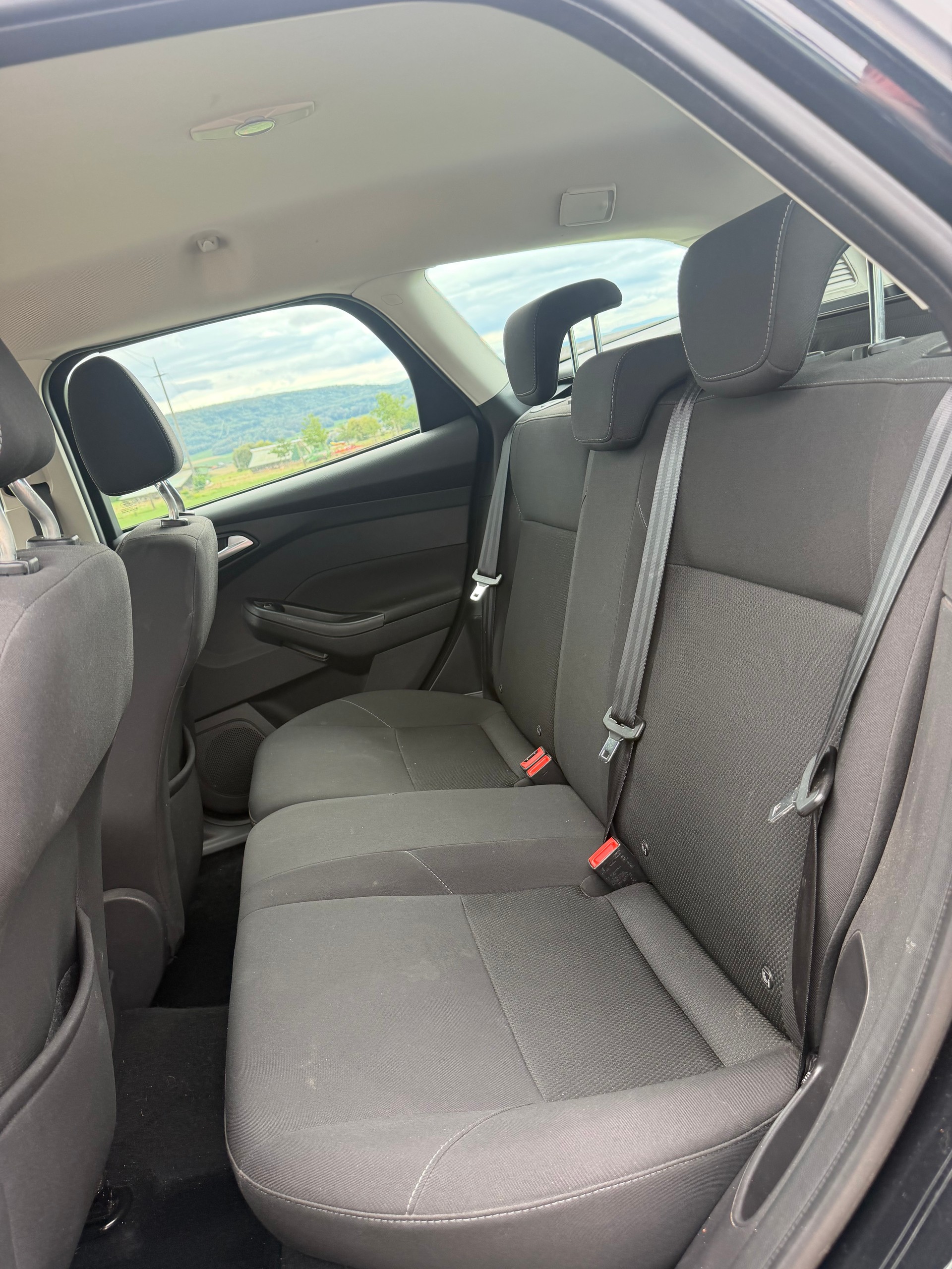 FORD Focus 1.0 SCTi Trend-image-7