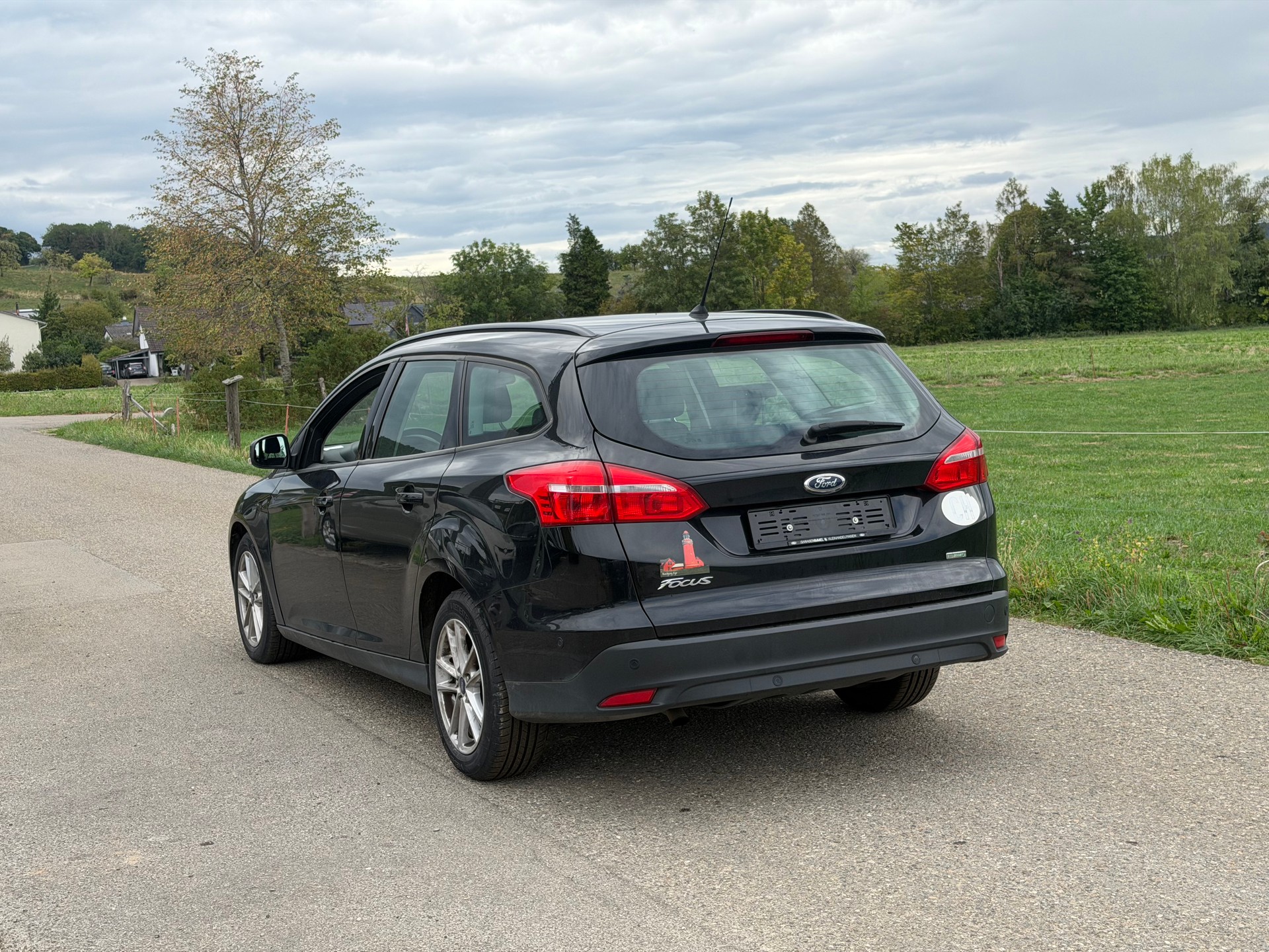 FORD Focus 1.0 SCTi Trend-image-4