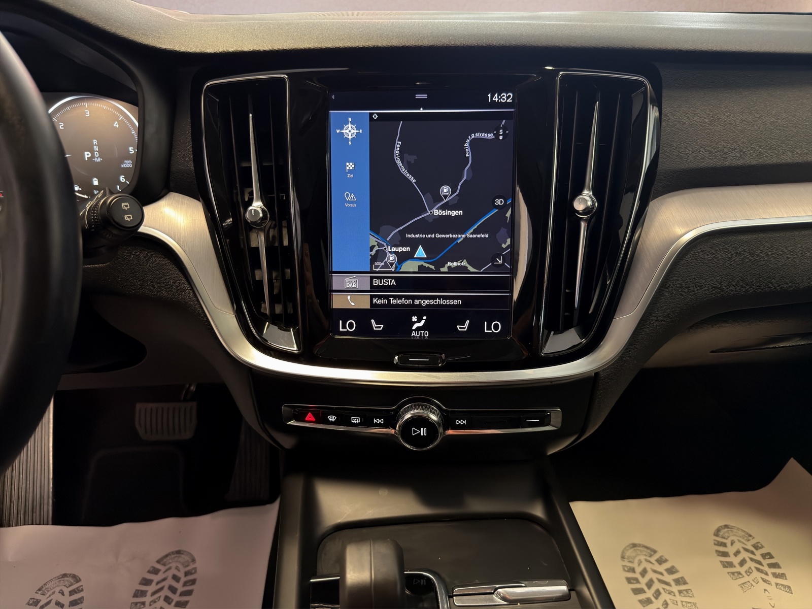 VOLVO V60 Cross Country B4 Diesel Mild Hybrid AWD Geartronic-image-9