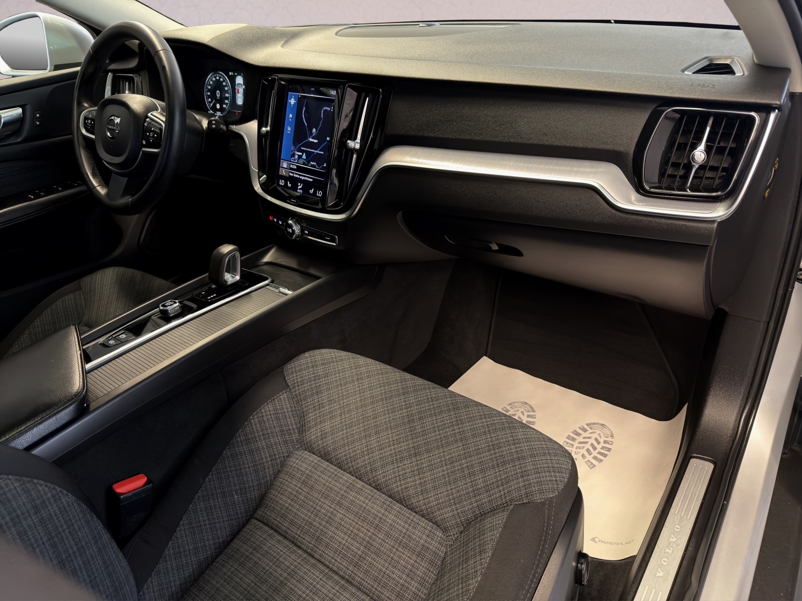 VOLVO V60 Cross Country B4 Diesel Mild Hybrid AWD Geartronic-image-11