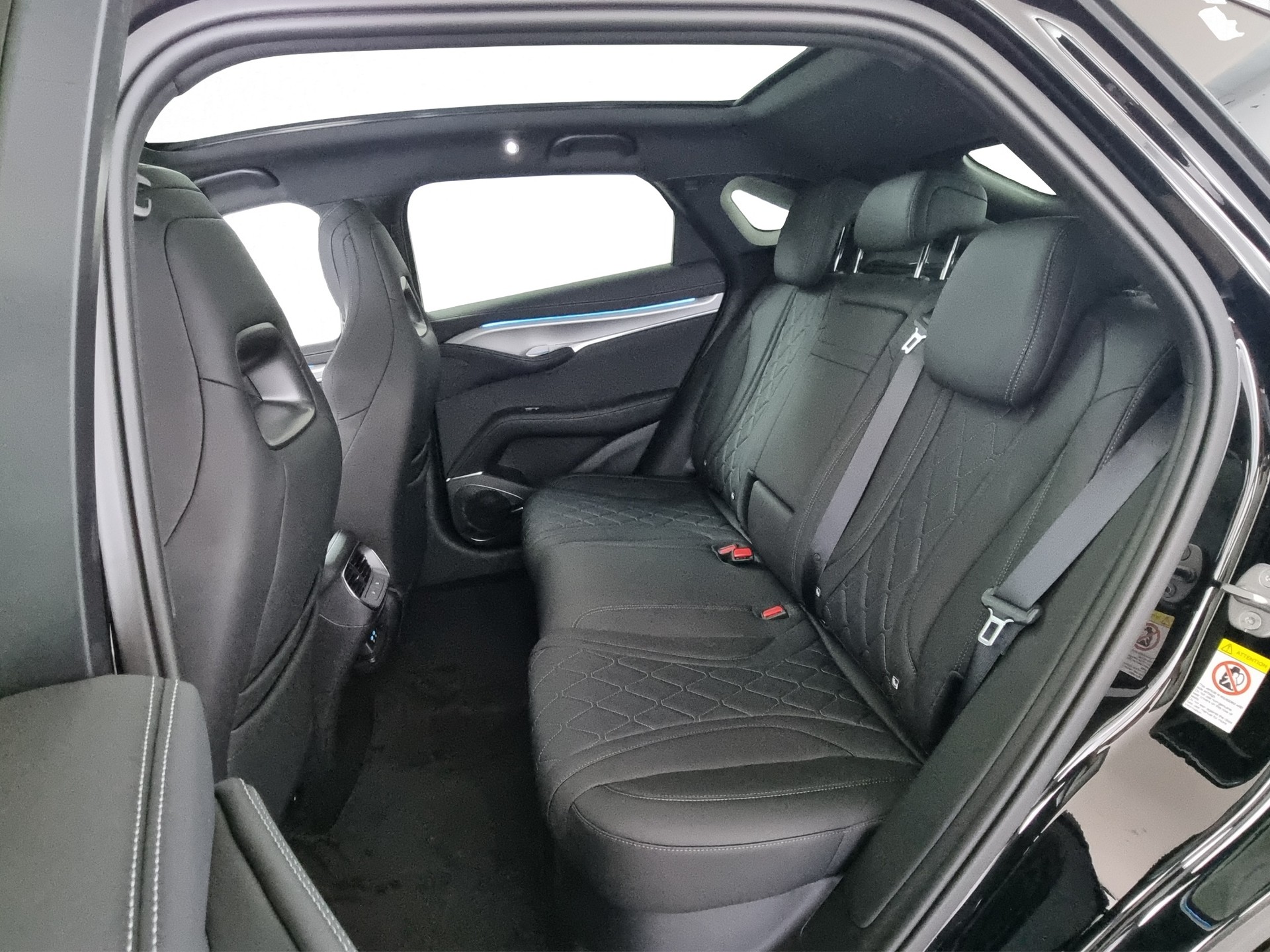 BYD Sealion 7 91,3 kWh Excellence AWD-image-6