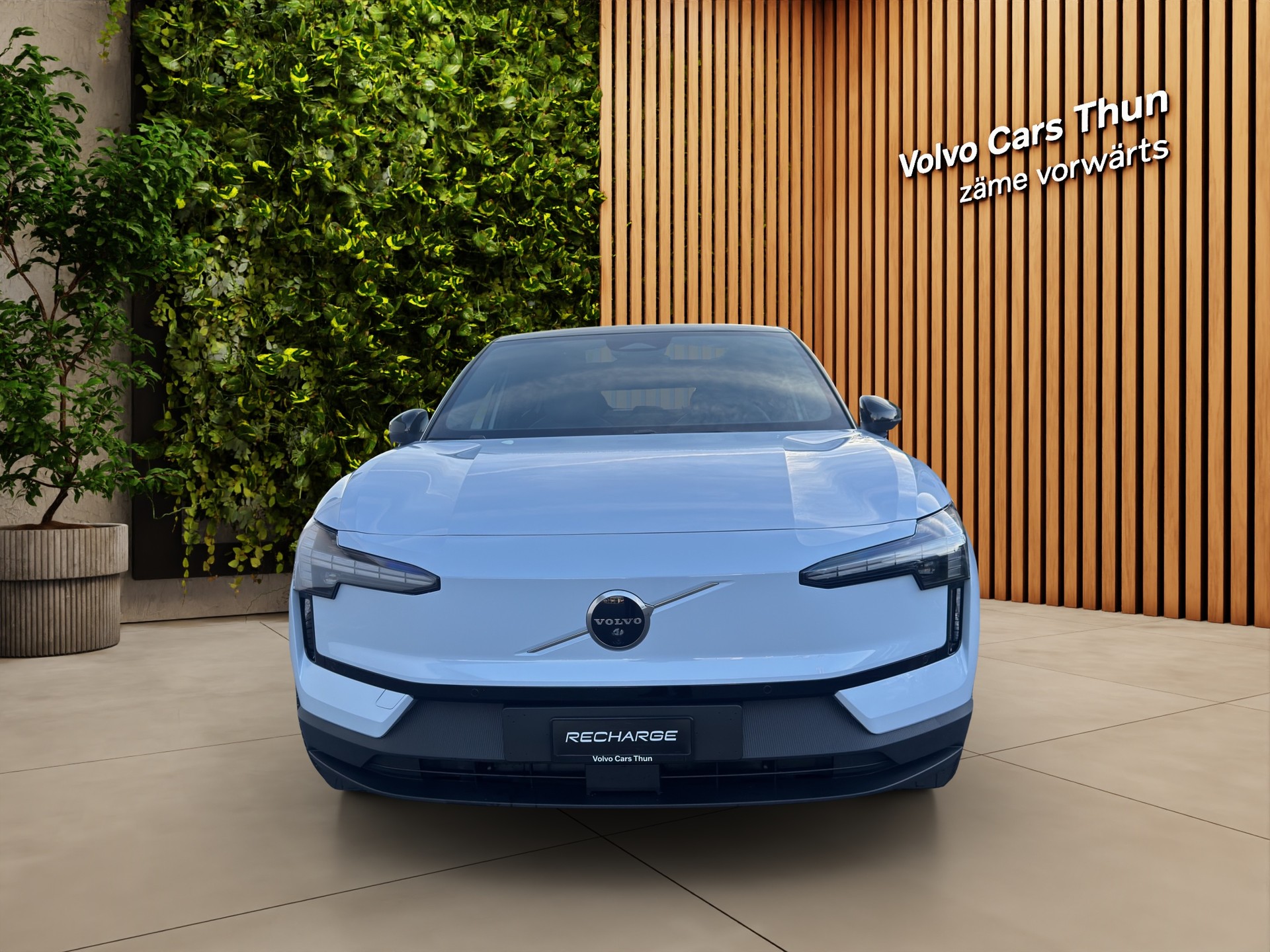VOLVO EX30 P8 Ultra AWD-showroom-element-1