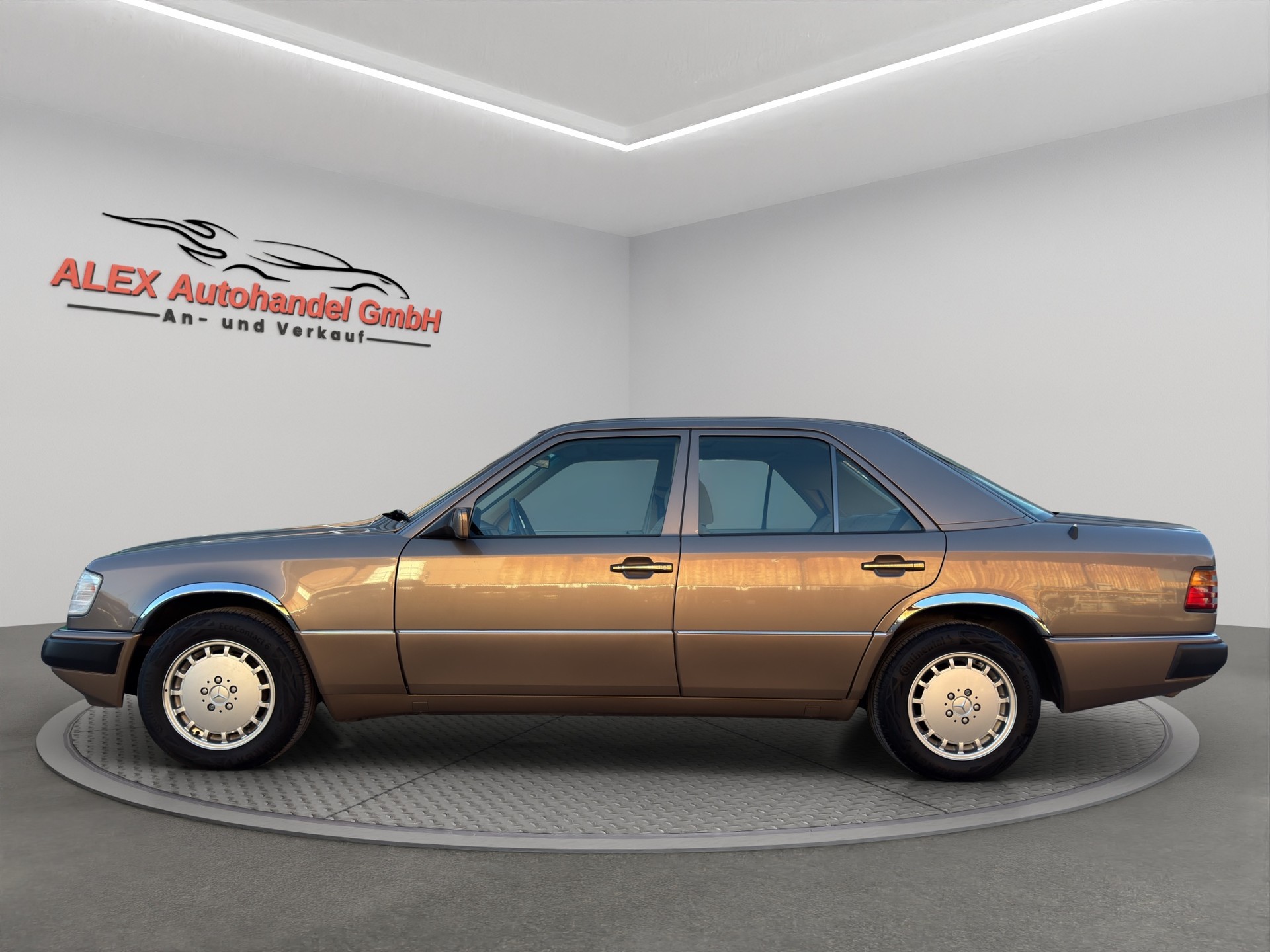 MERCEDES-BENZ 230 E *Sehr guter Zustand*-image-2