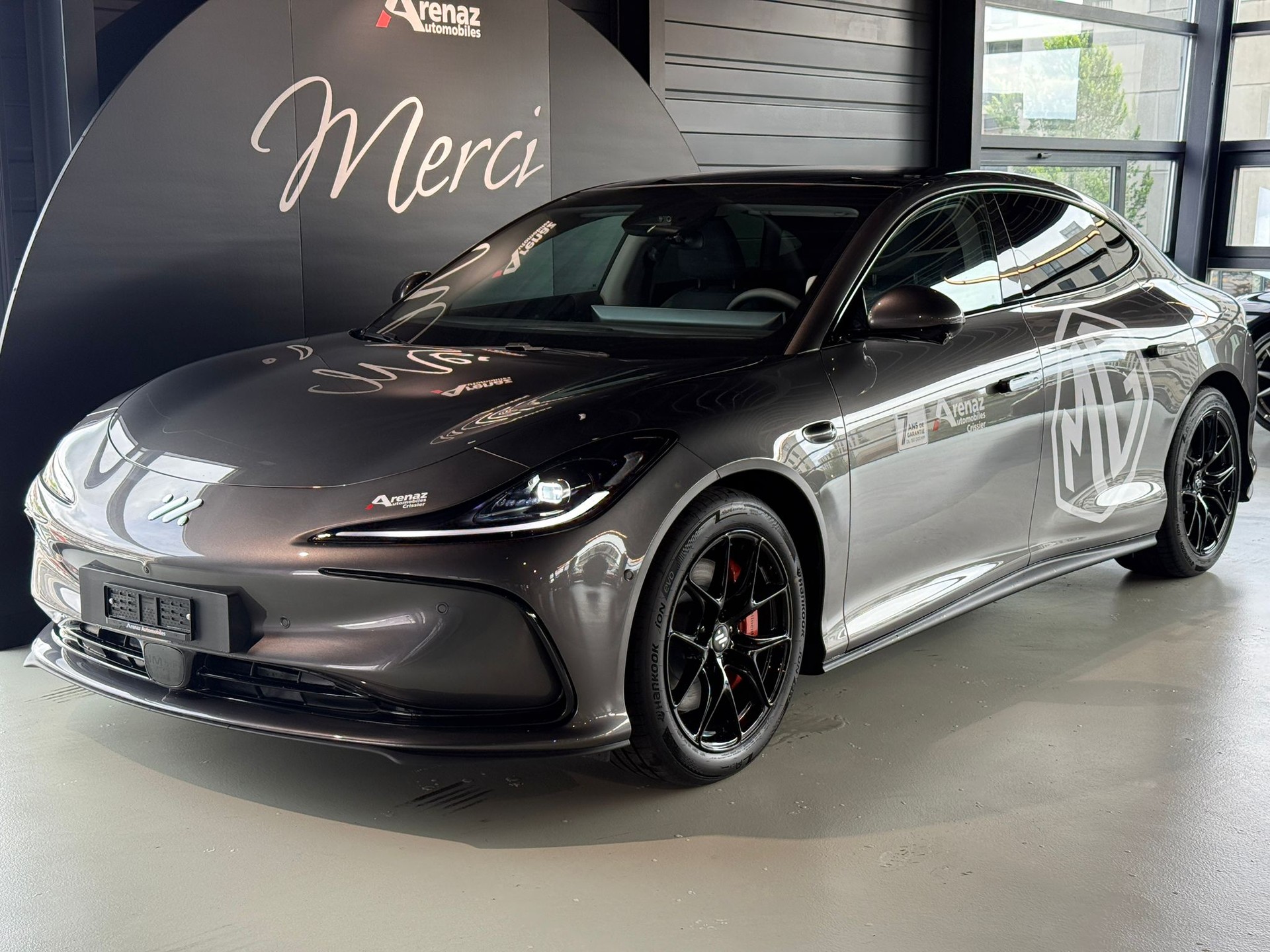 MG IM5 EV 100kWh Long Range-image-2