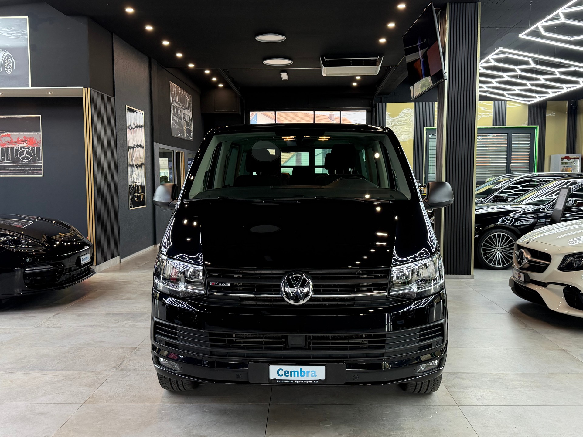 VW T6 Multivan 2.0 TDI Trendline Liberty 4Motion DSG-image-1