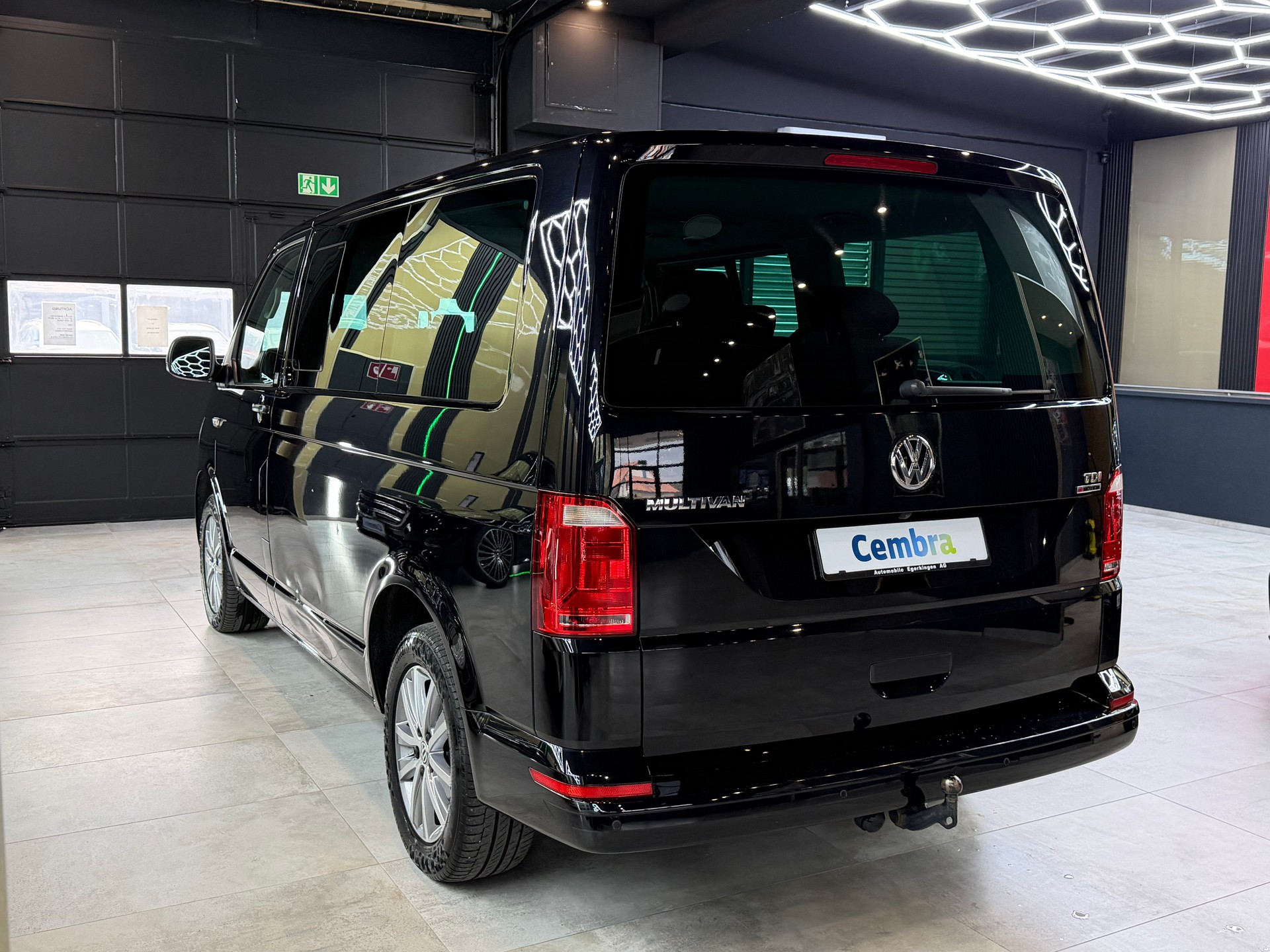 VW T6 Multivan 2.0 TDI Trendline Liberty 4Motion DSG-image-6
