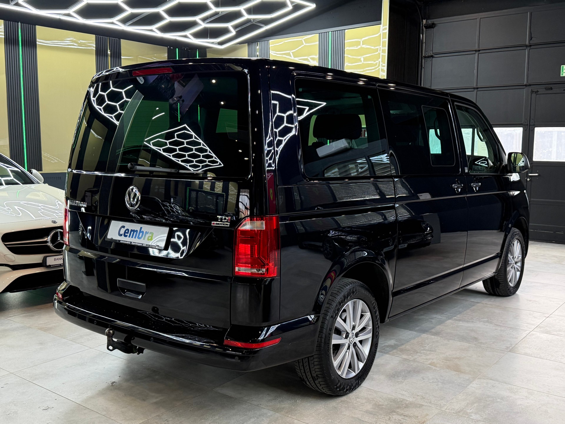VW T6 Multivan 2.0 TDI Trendline Liberty 4Motion DSG-image-4