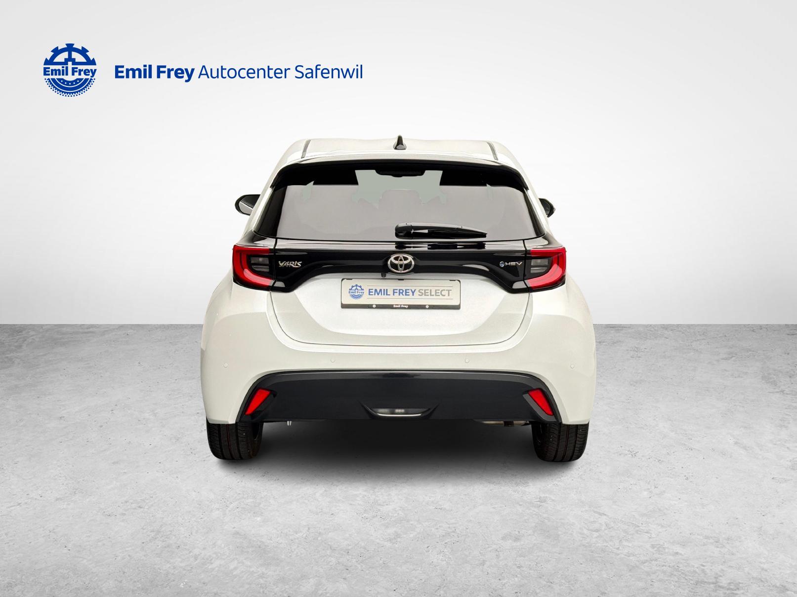 TOYOTA Yaris 1.5 VVT-i HSD Premium-image-3