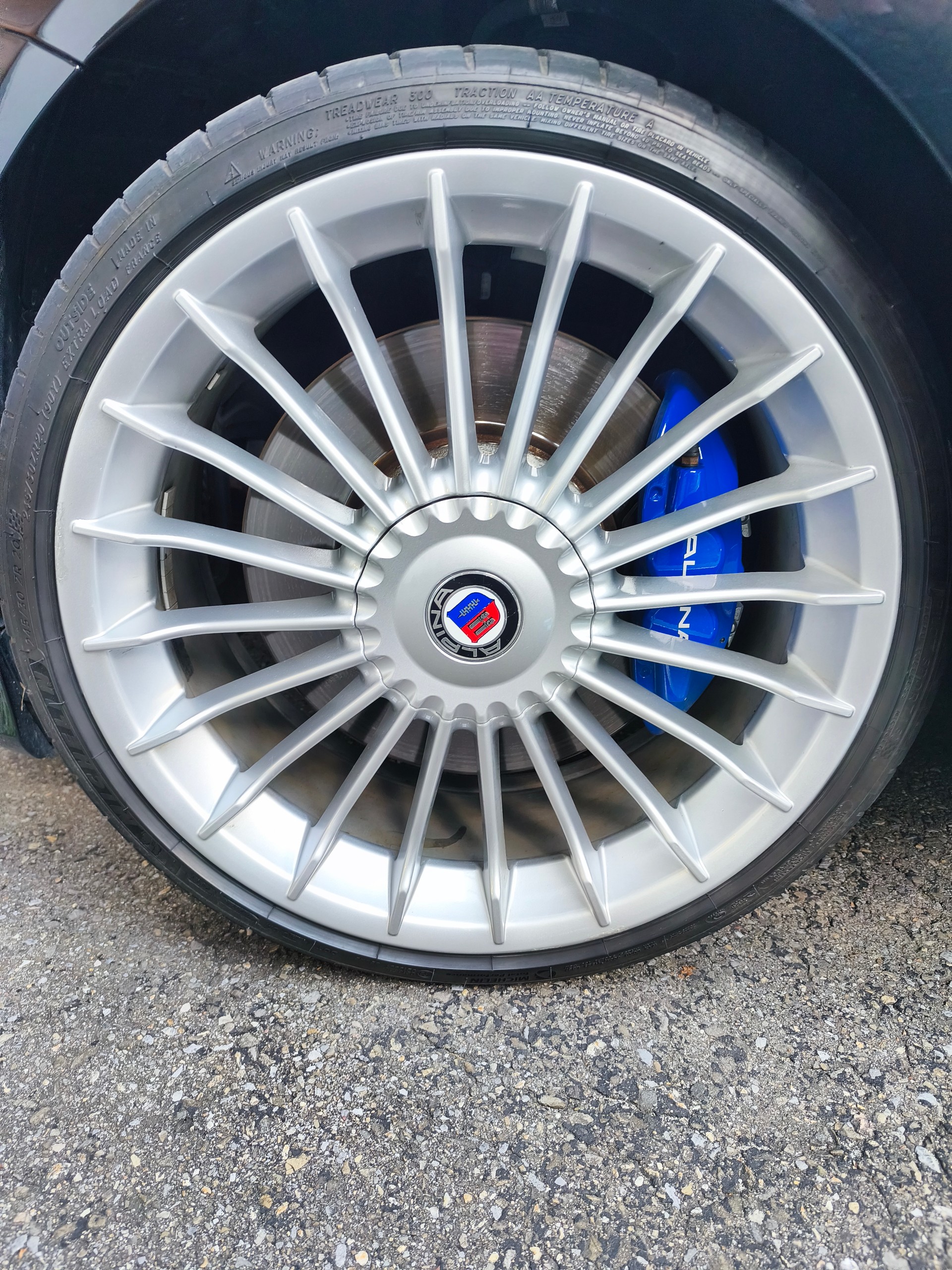 BMW-ALPINA 3.0 Biturbo 4x4-image-4