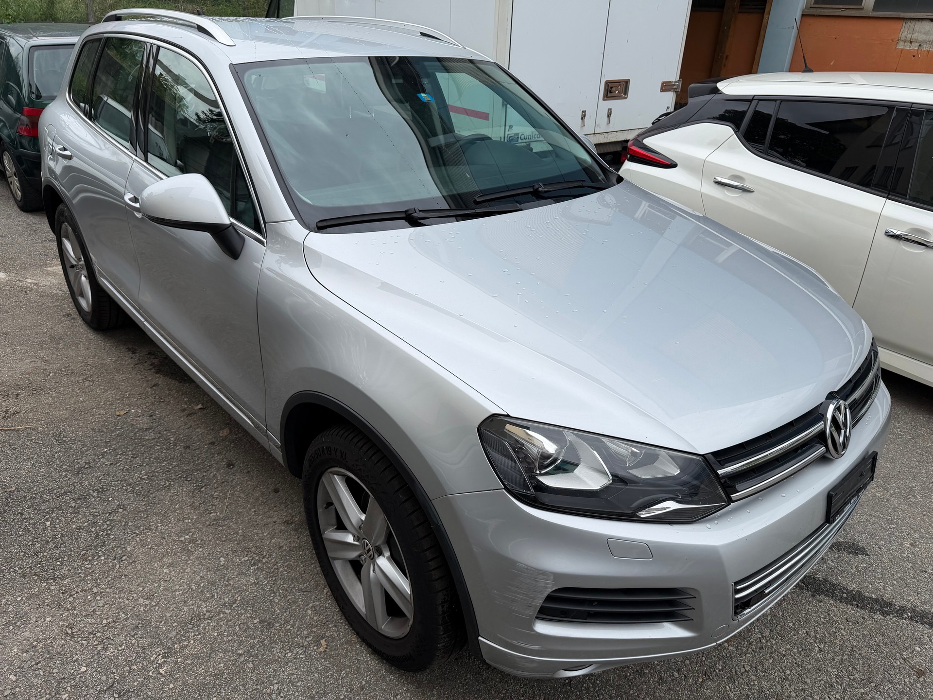 VW Touareg 3.0 TDI BlueMotion Technology Tiptronic-image-10