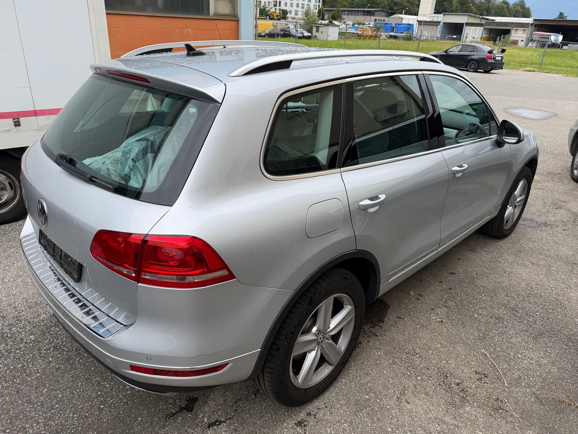 VW Touareg 3.0 TDI BlueMotion Technology Tiptronic-image-8