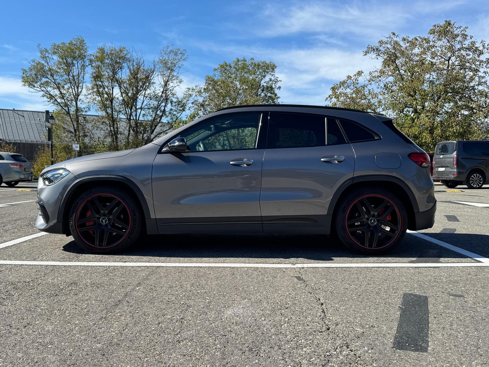 MERCEDES-BENZ GLA 35 AMG 4matic-image-3