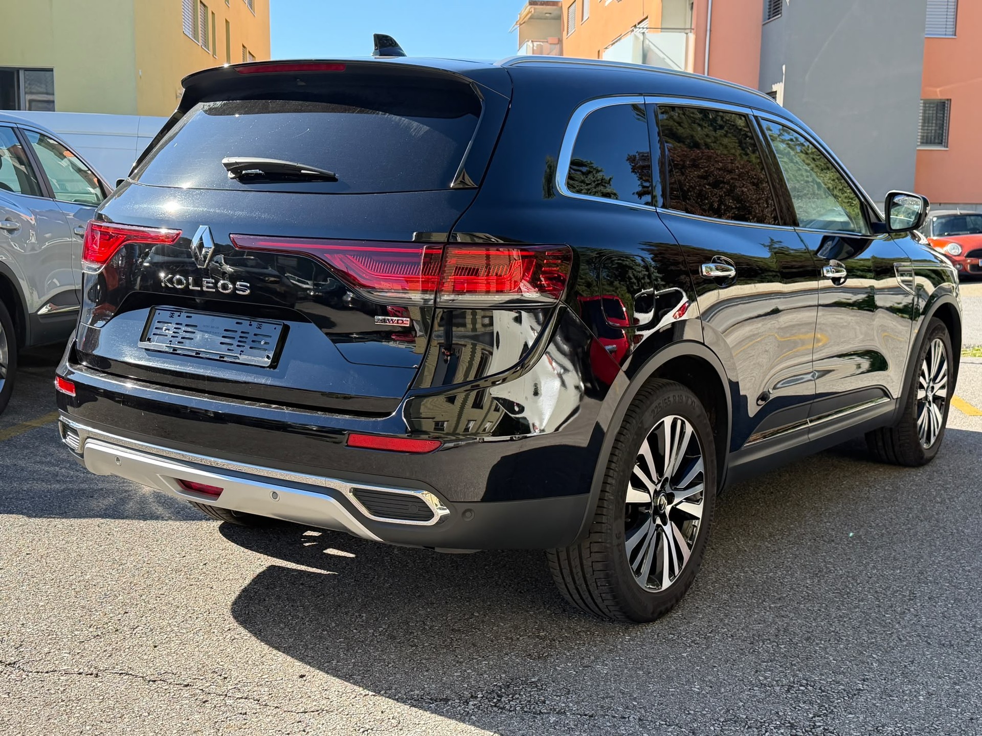 RENAULT Koleos 2.0 dCi Intens 4WD Xtronic CVT-image-9