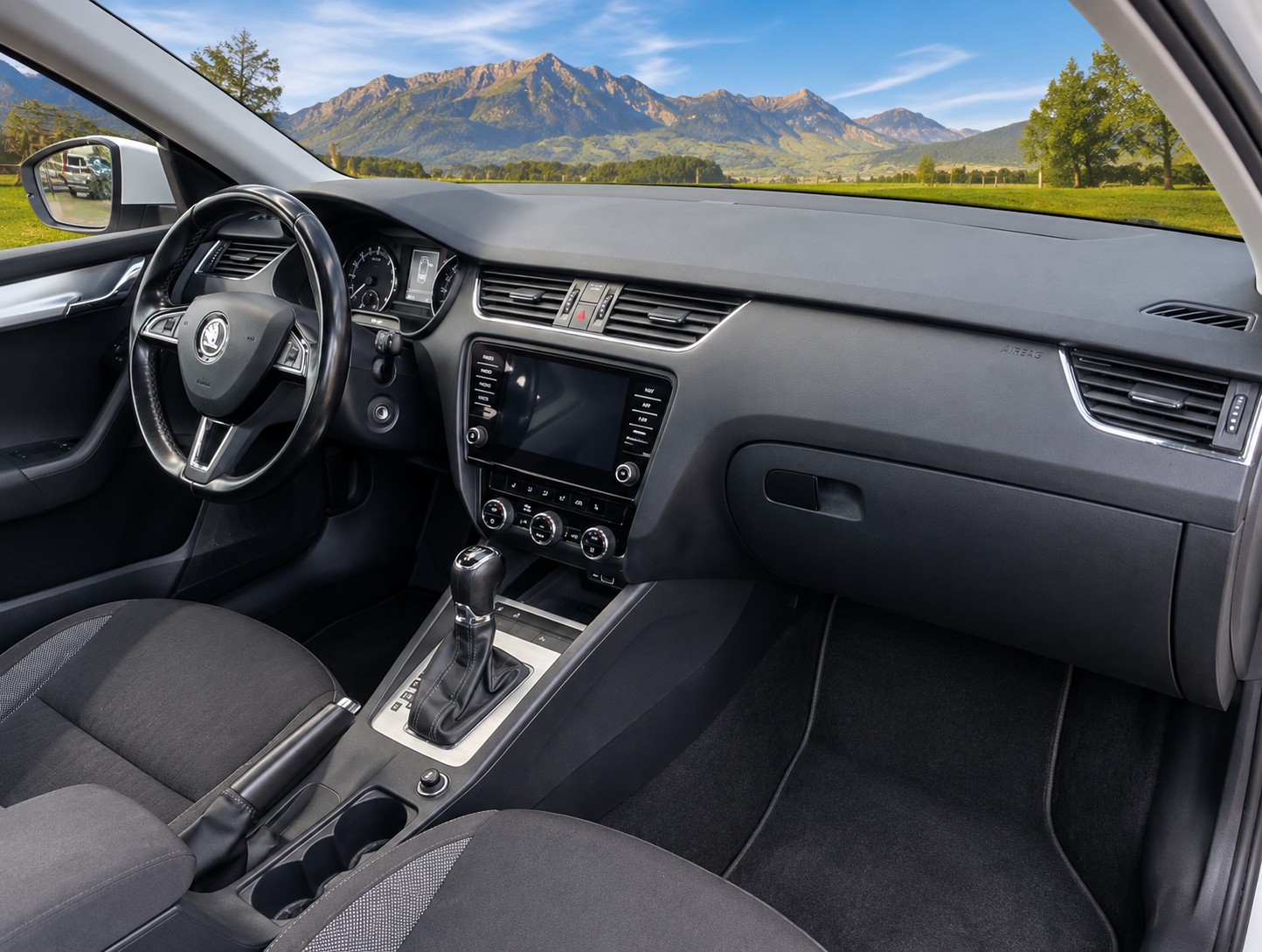 SKODA Octavia Combi 1.6 TDI Ambition DSG-image-7