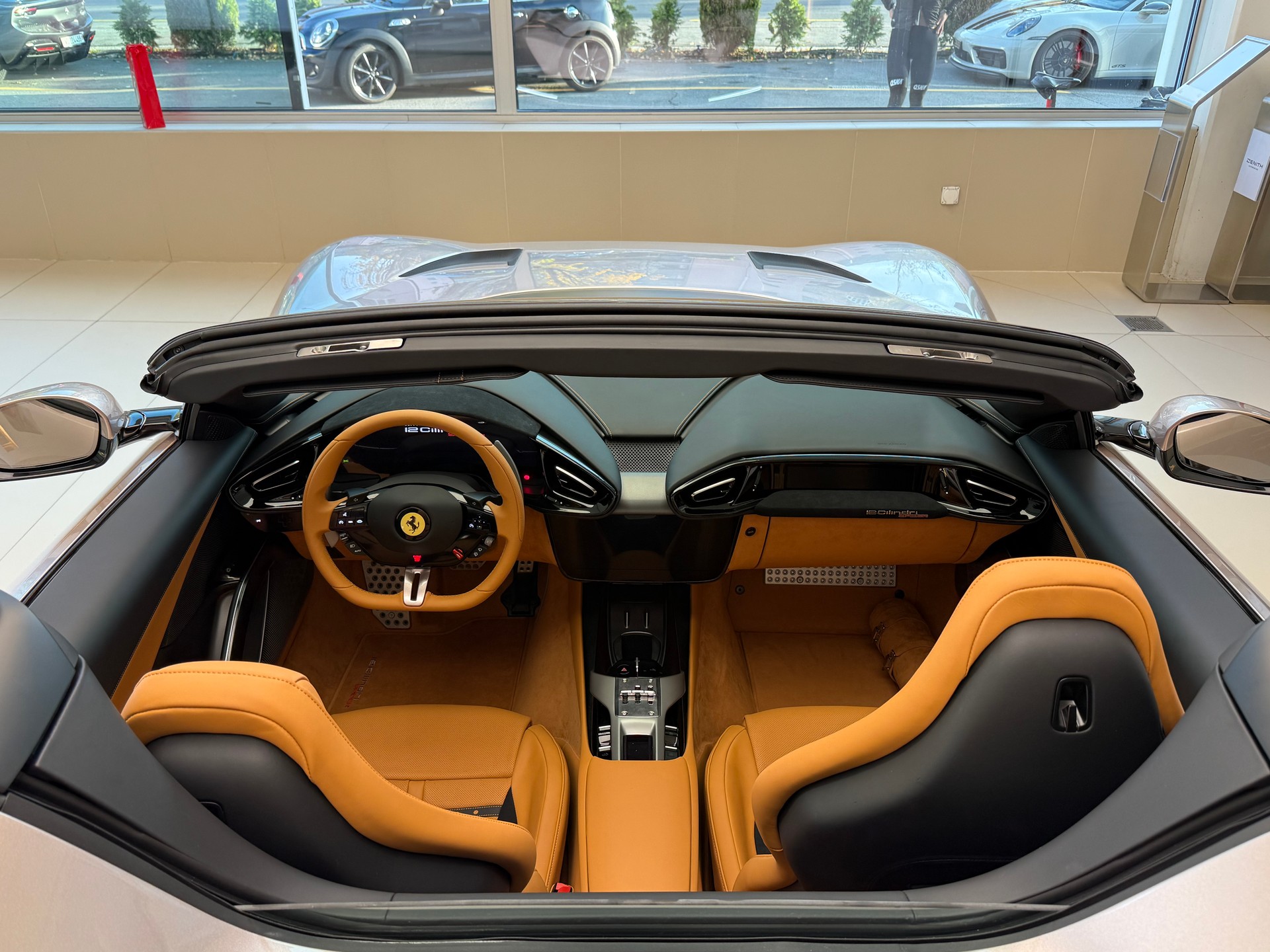 FERRARI 12 Cilindri Spider-image-8